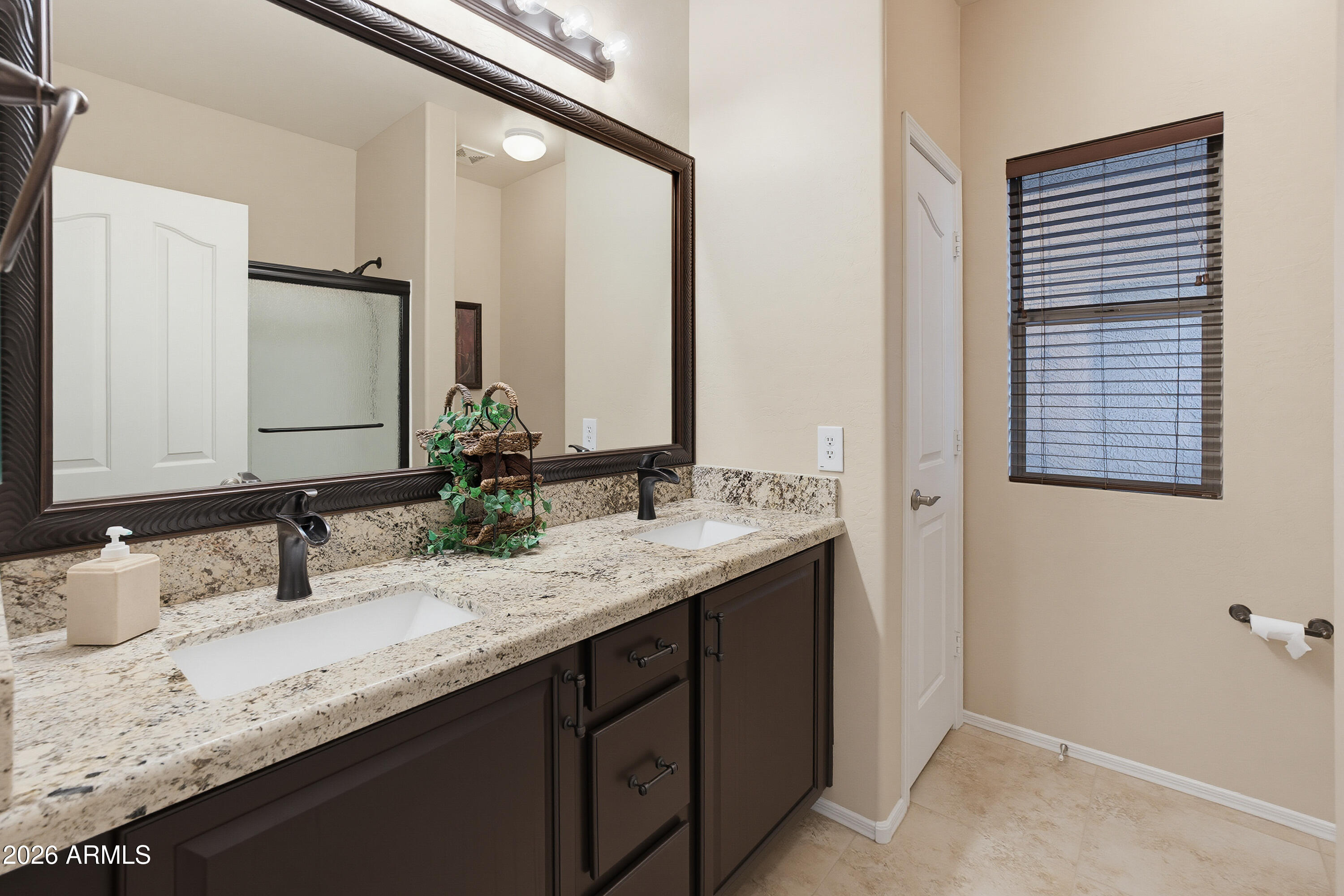 SAVANNAH - Residential