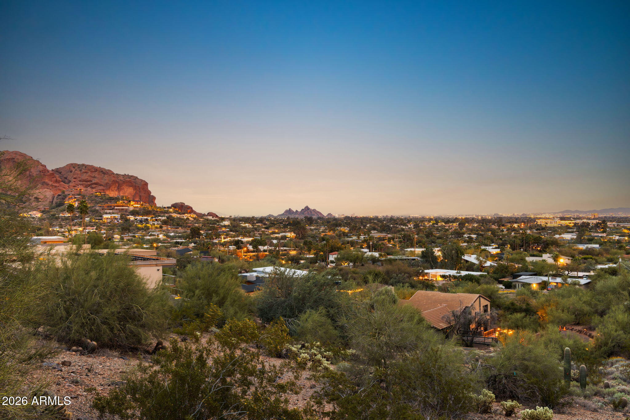 CAMELBACK FOOTHILLS 2 - Residential