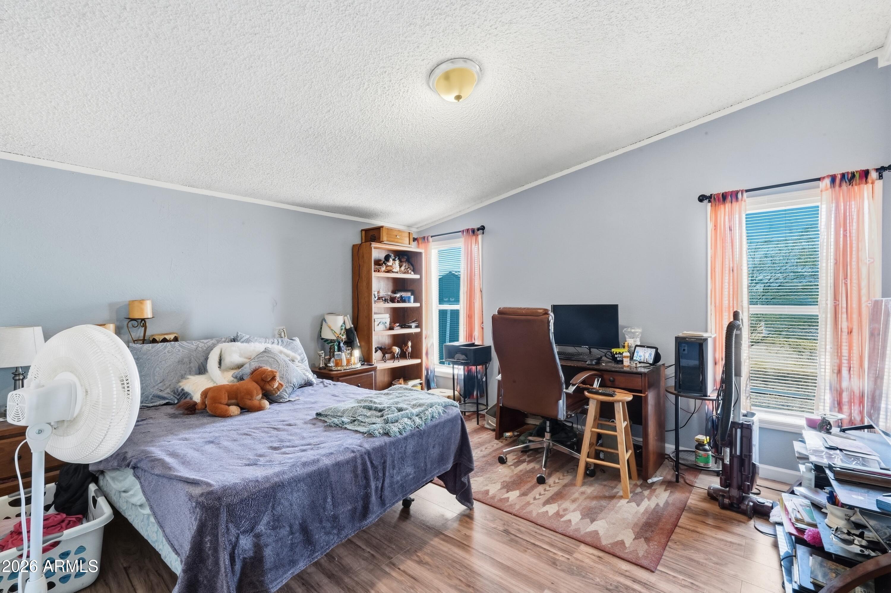 S8 T7S R6E - Residential