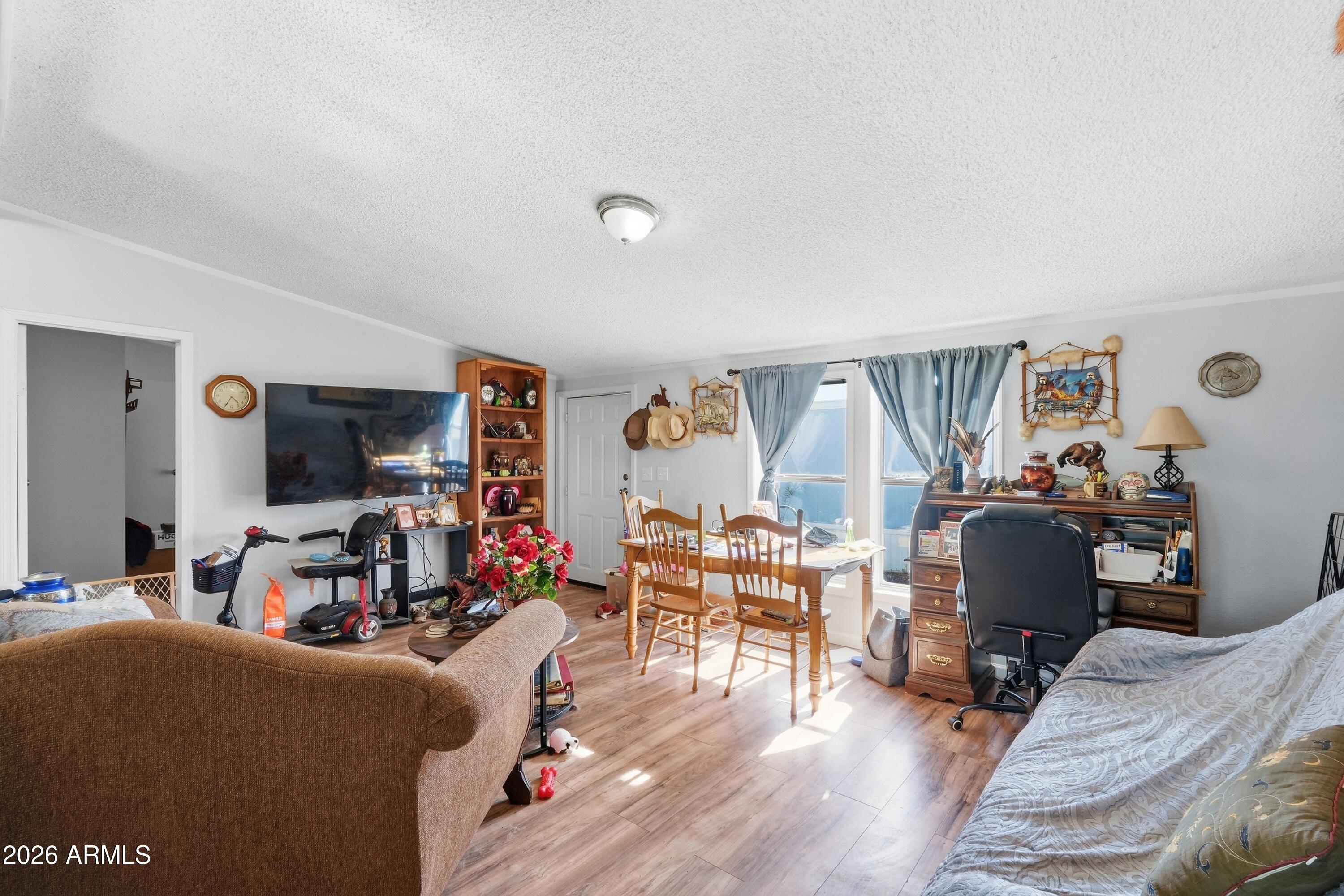 S8 T7S R6E - Residential