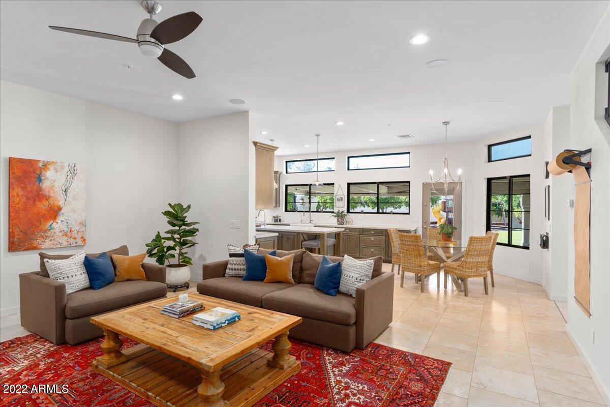 SANTO TOMAS SCOTTSDALE 4 - Residential