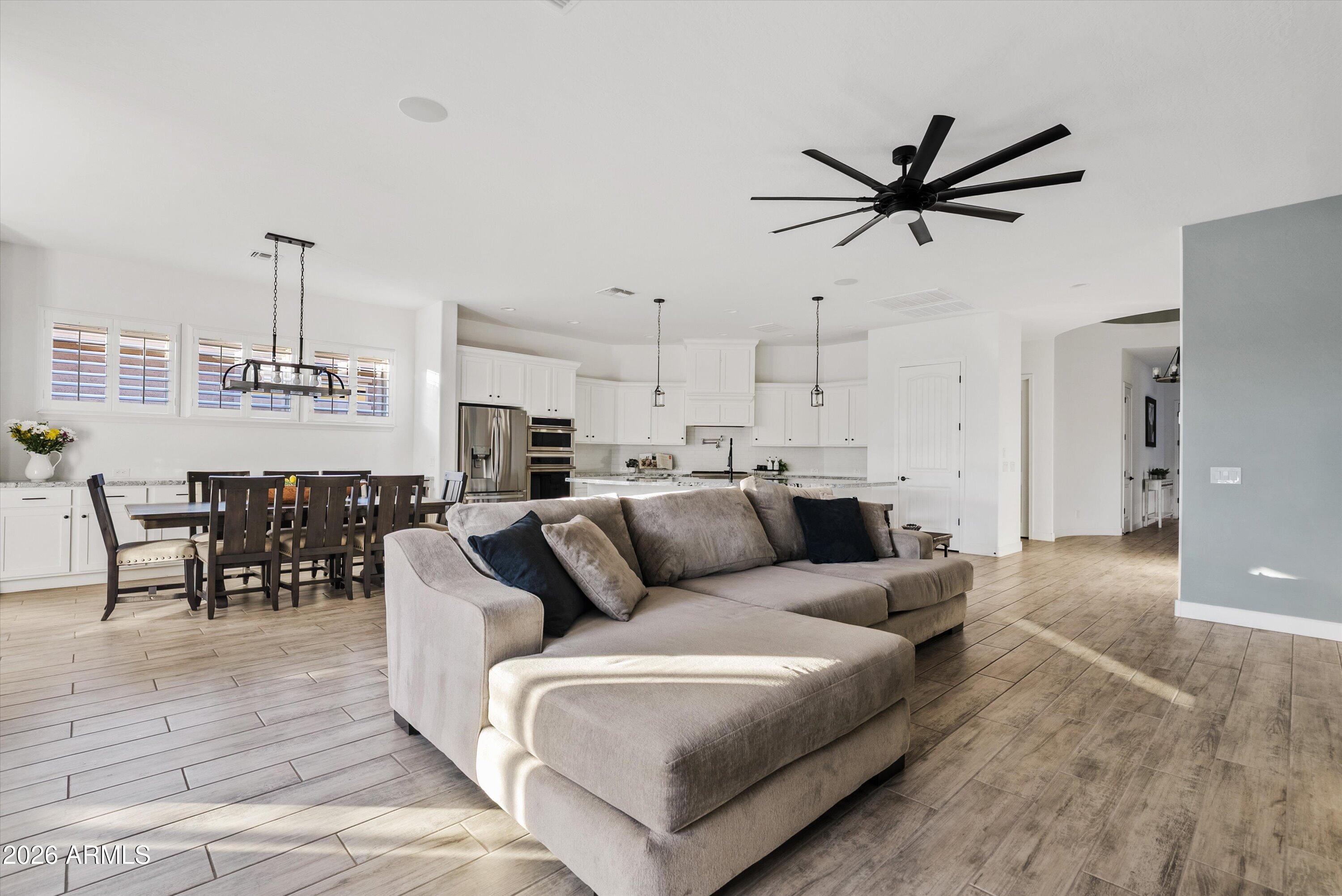 EASTMARK DEVELOPMENT UNIT 6 SOUTH PARCELS 6-7 AND - Residential