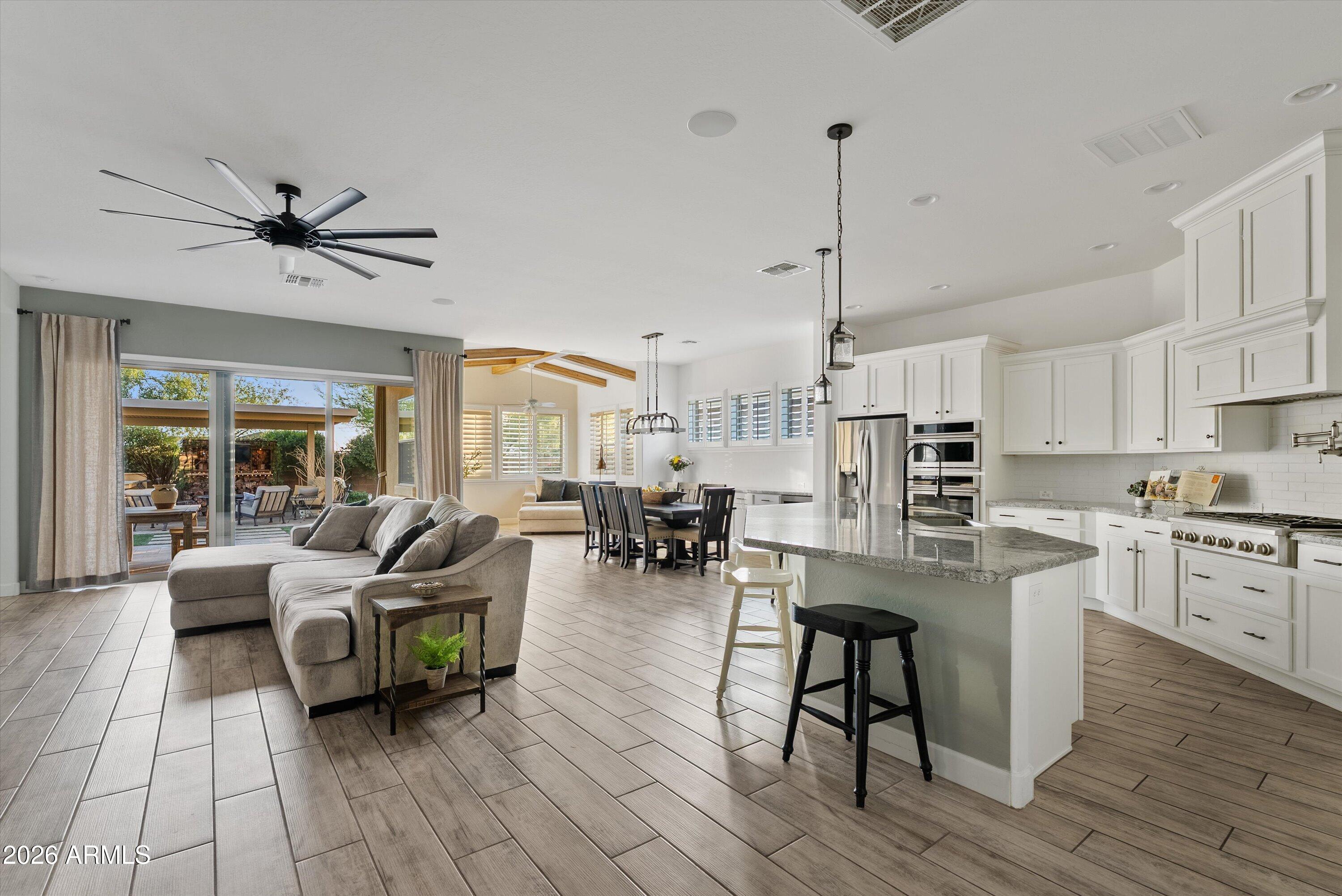 EASTMARK DEVELOPMENT UNIT 6 SOUTH PARCELS 6-7 AND - Residential