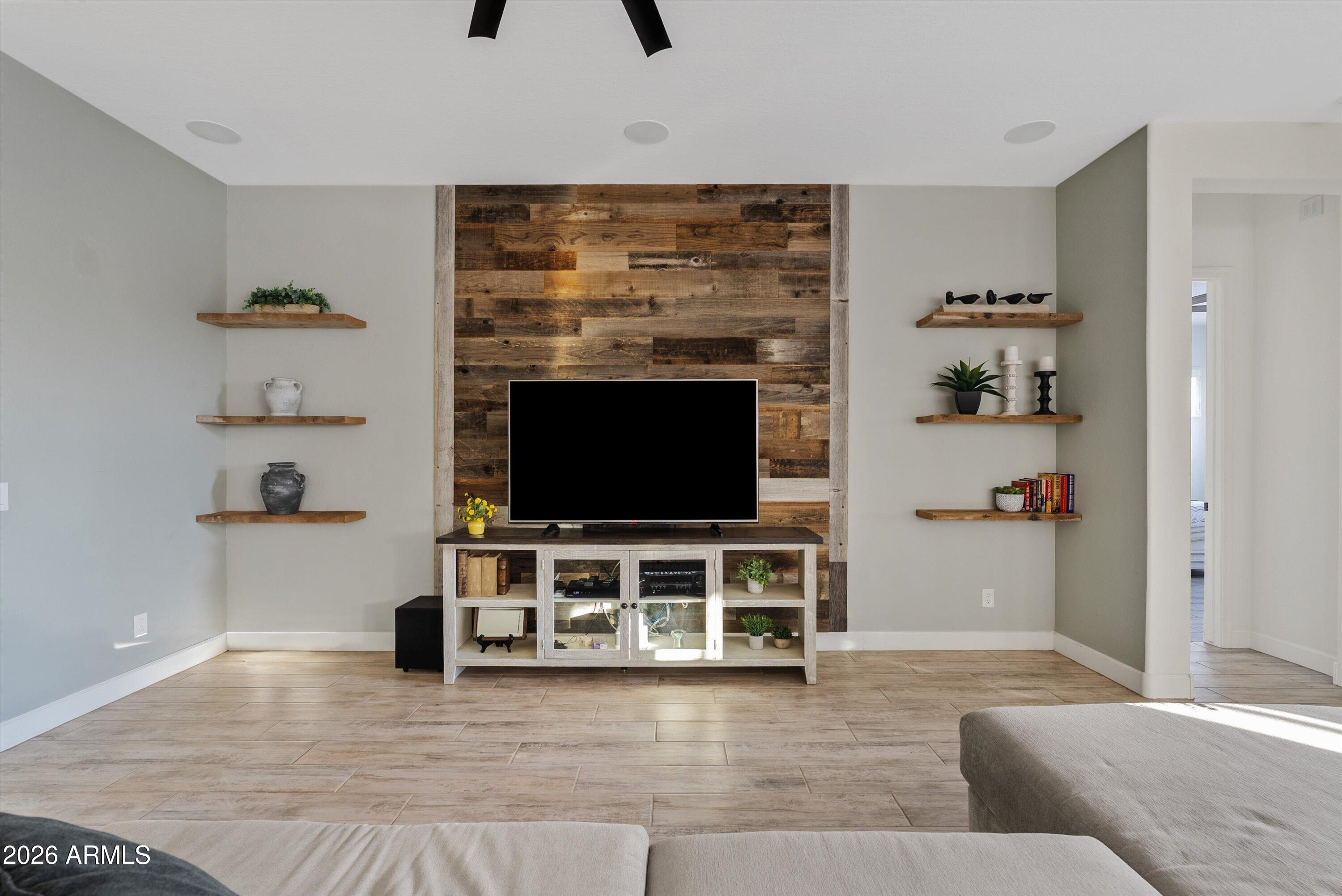 EASTMARK DEVELOPMENT UNIT 6 SOUTH PARCELS 6-7 AND - Residential