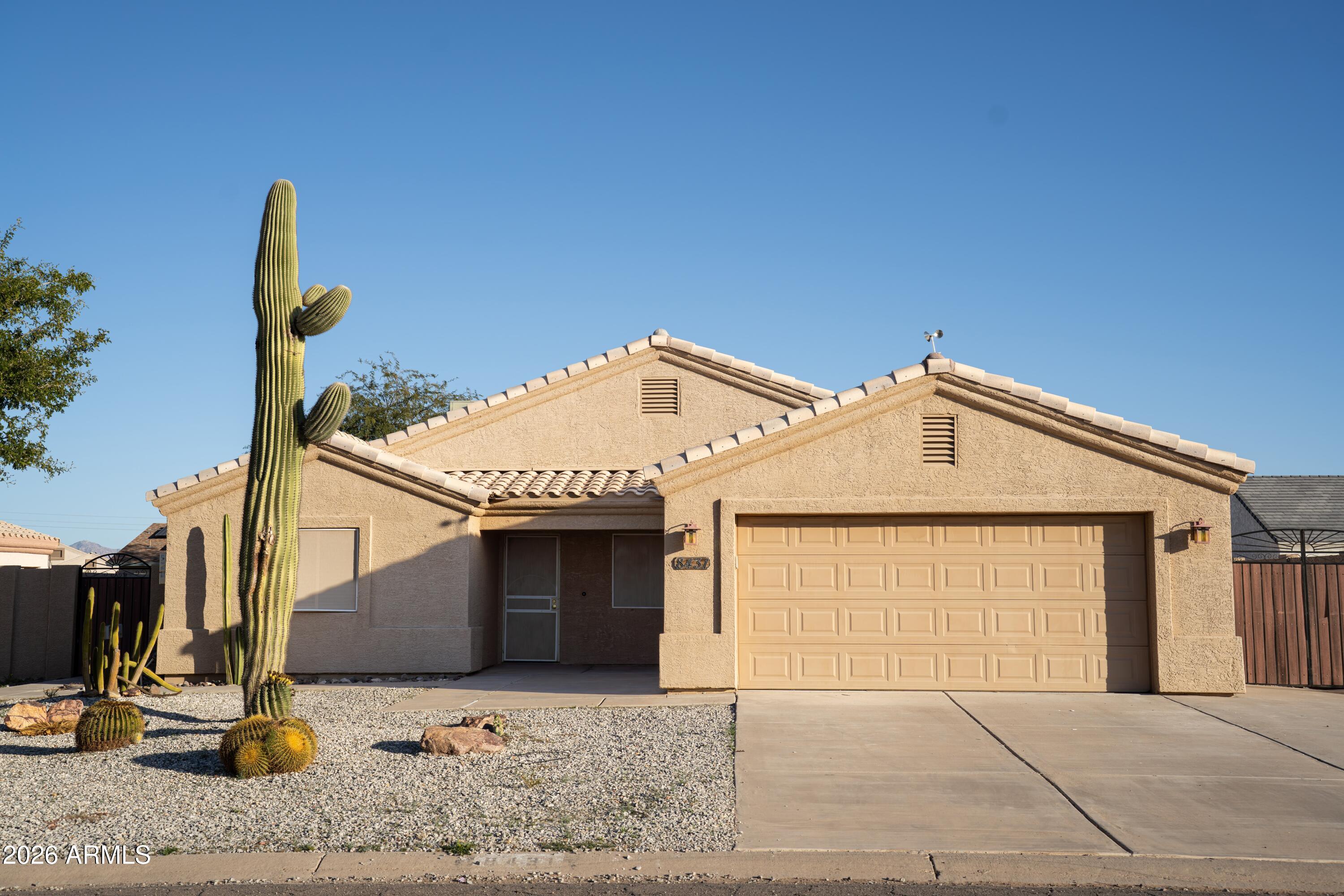 ARIZONA CITY UNIT SIX - Residential