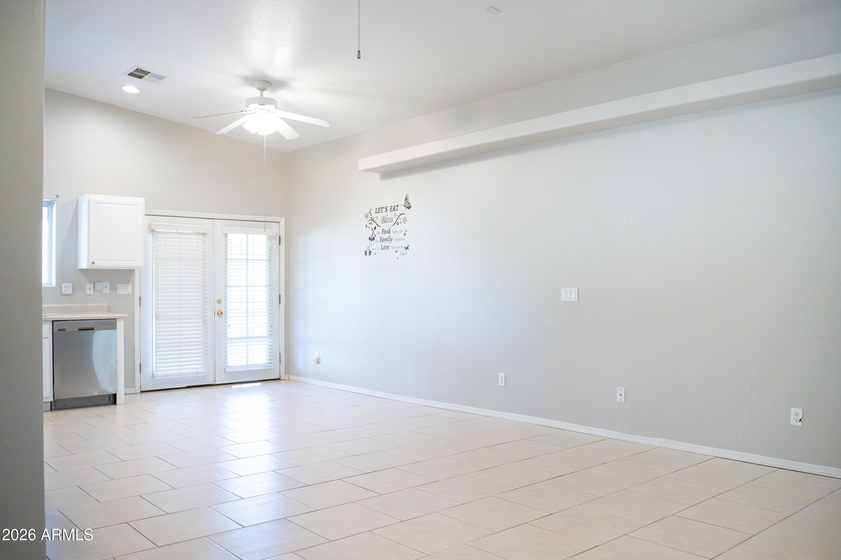 ARIZONA CITY UNIT SIX - Residential