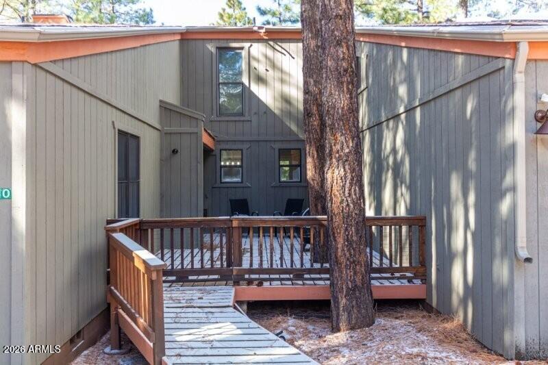 PINEWOOD 14 - Residential
