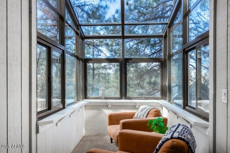 PINEWOOD 14 - Residential