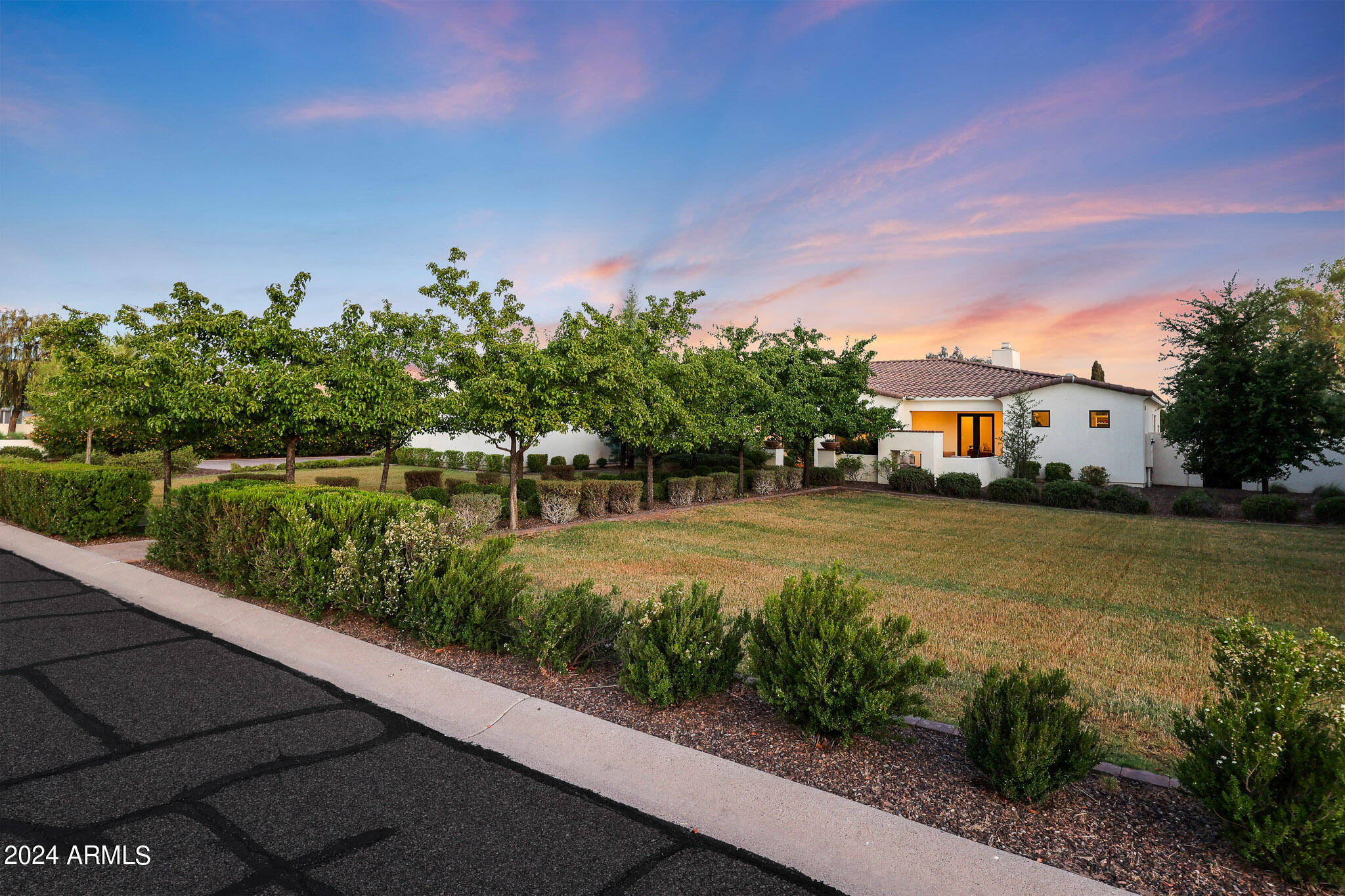 SUNBURST FARMS EAST 5 - Residential