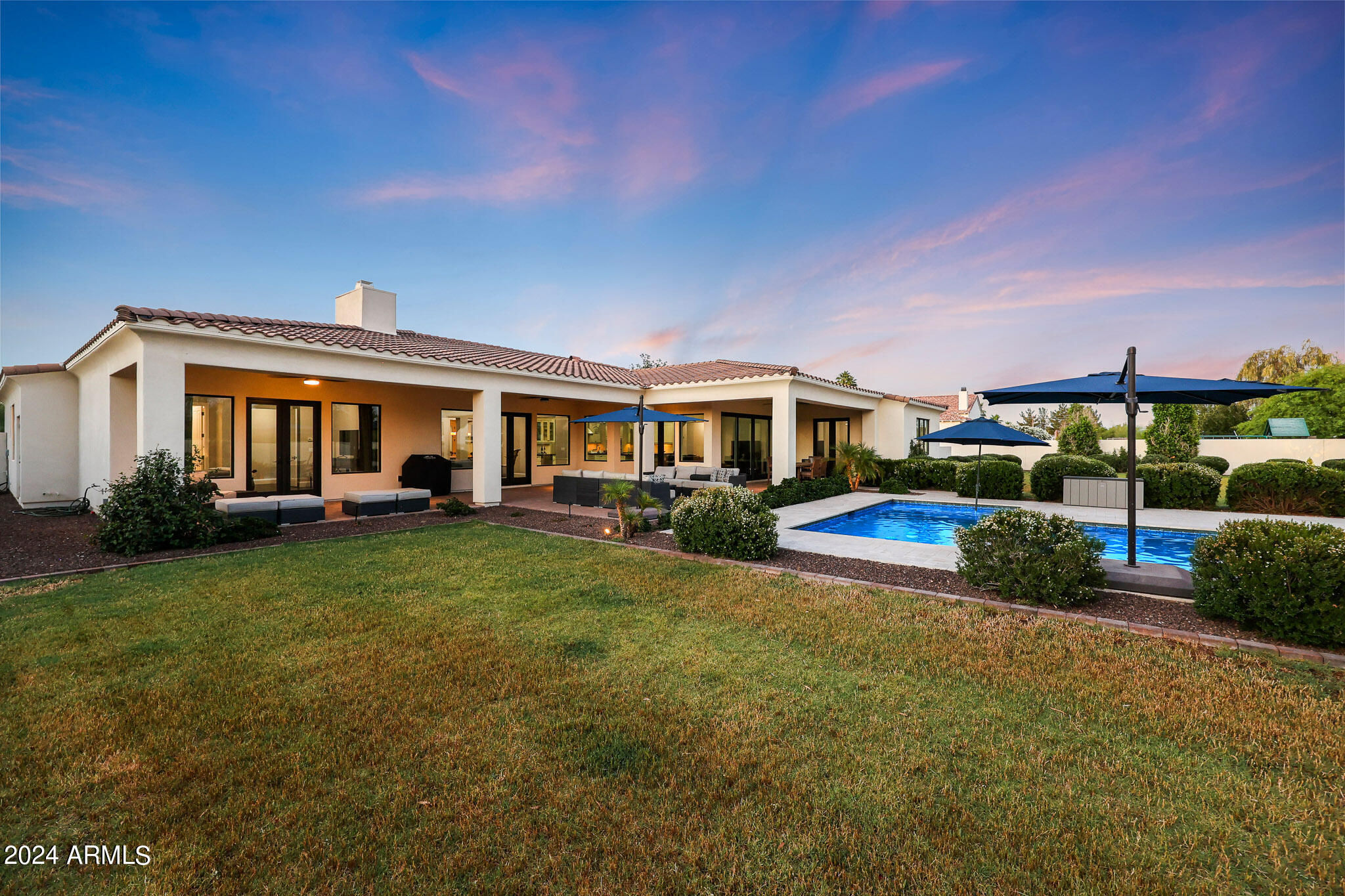 SUNBURST FARMS EAST 5 - Residential
