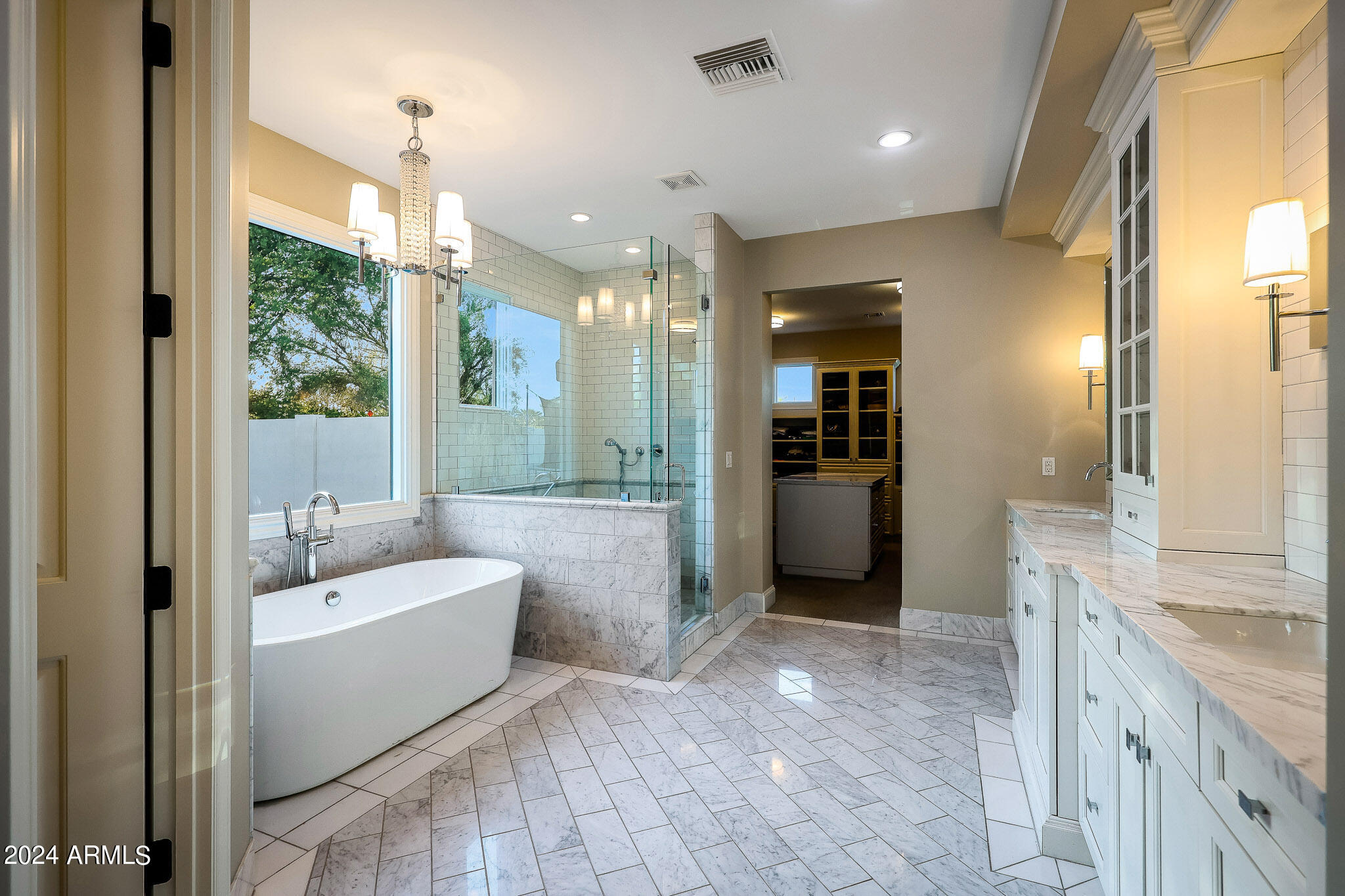 SUNBURST FARMS EAST 5 - Residential
