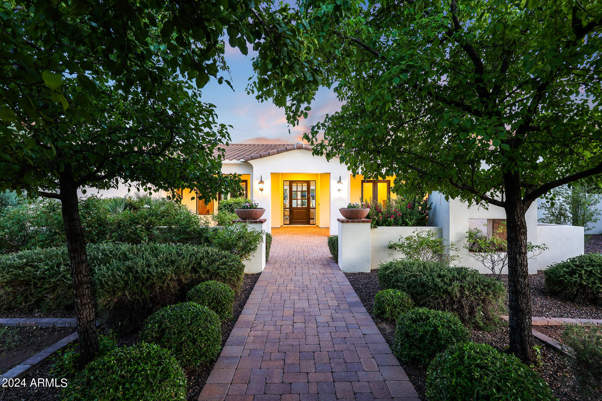 SUNBURST FARMS EAST 5 - Residential