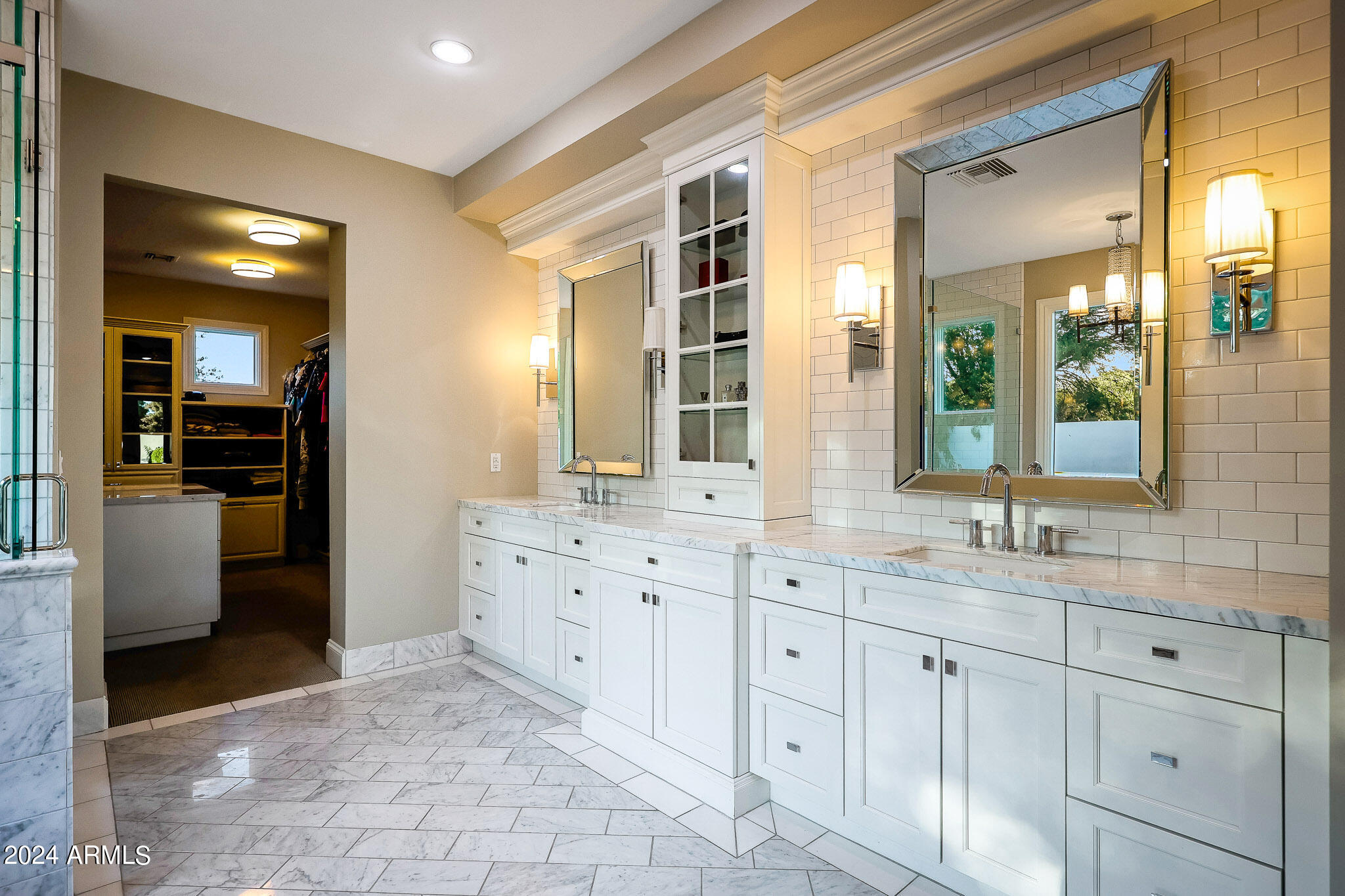 SUNBURST FARMS EAST 5 - Residential