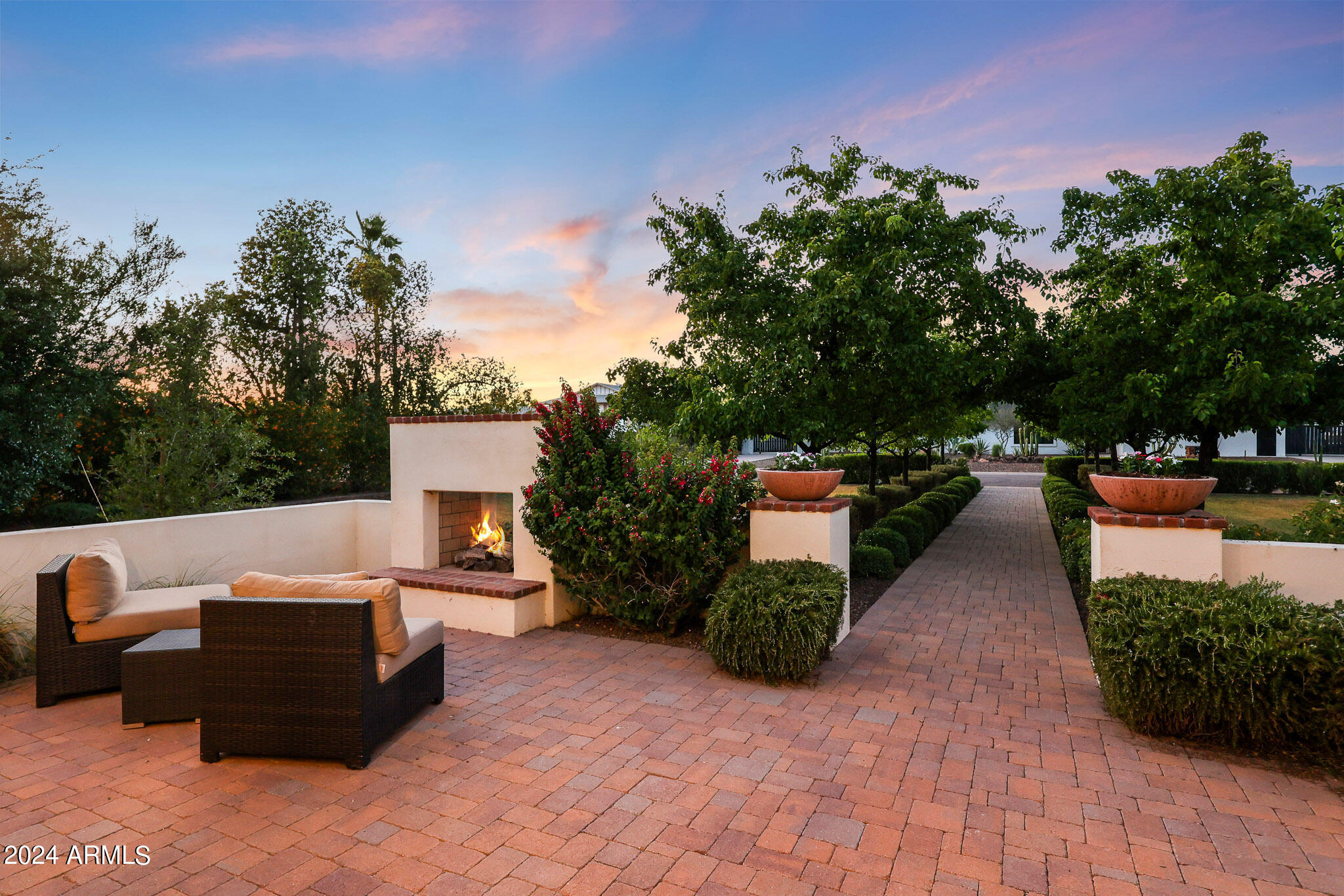 SUNBURST FARMS EAST 5 - Residential