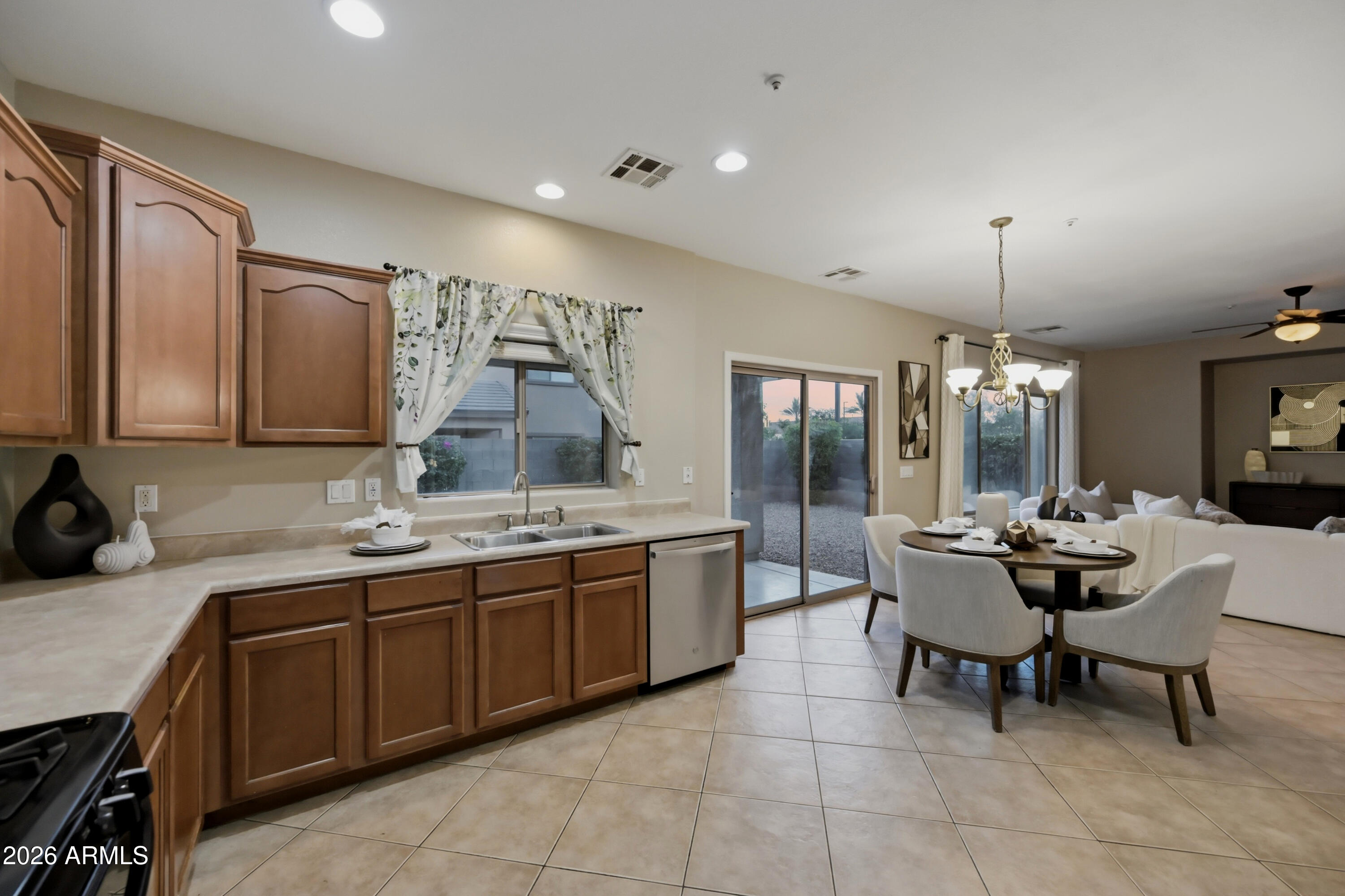 SPECTRUM AT VAL VISTA PARCEL 15 - Residential