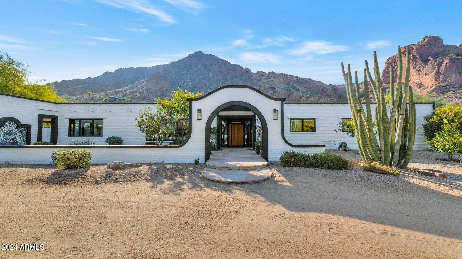 STONE CANYON EAST - Residential