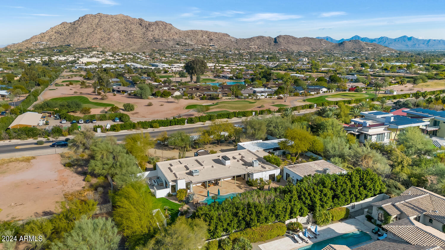 STONE CANYON EAST - Residential