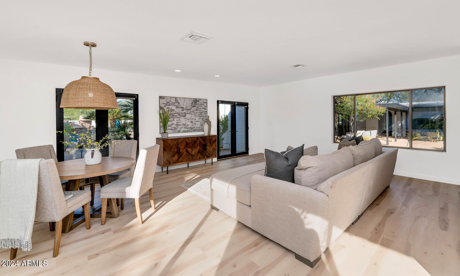 STONE CANYON EAST - Residential