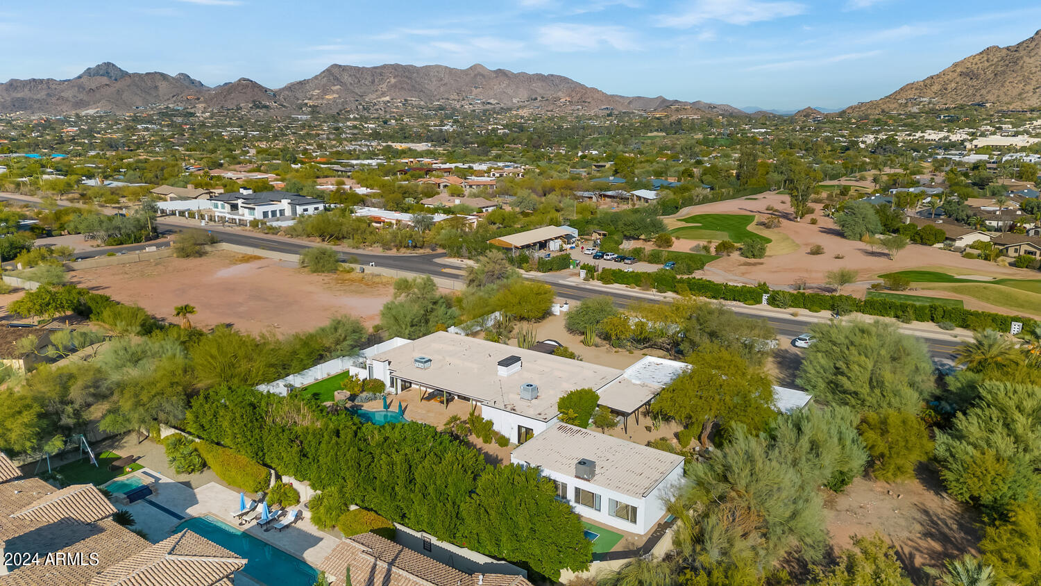 STONE CANYON EAST - Residential