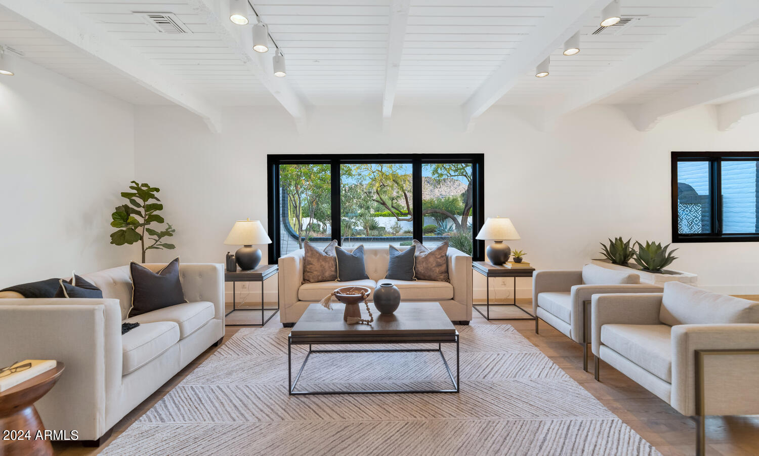 STONE CANYON EAST - Residential