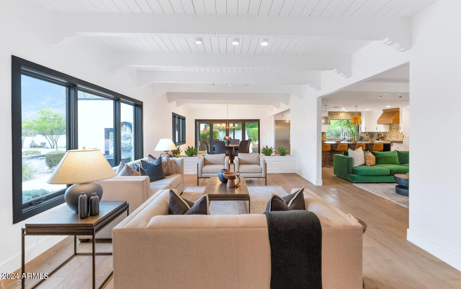 STONE CANYON EAST - Residential