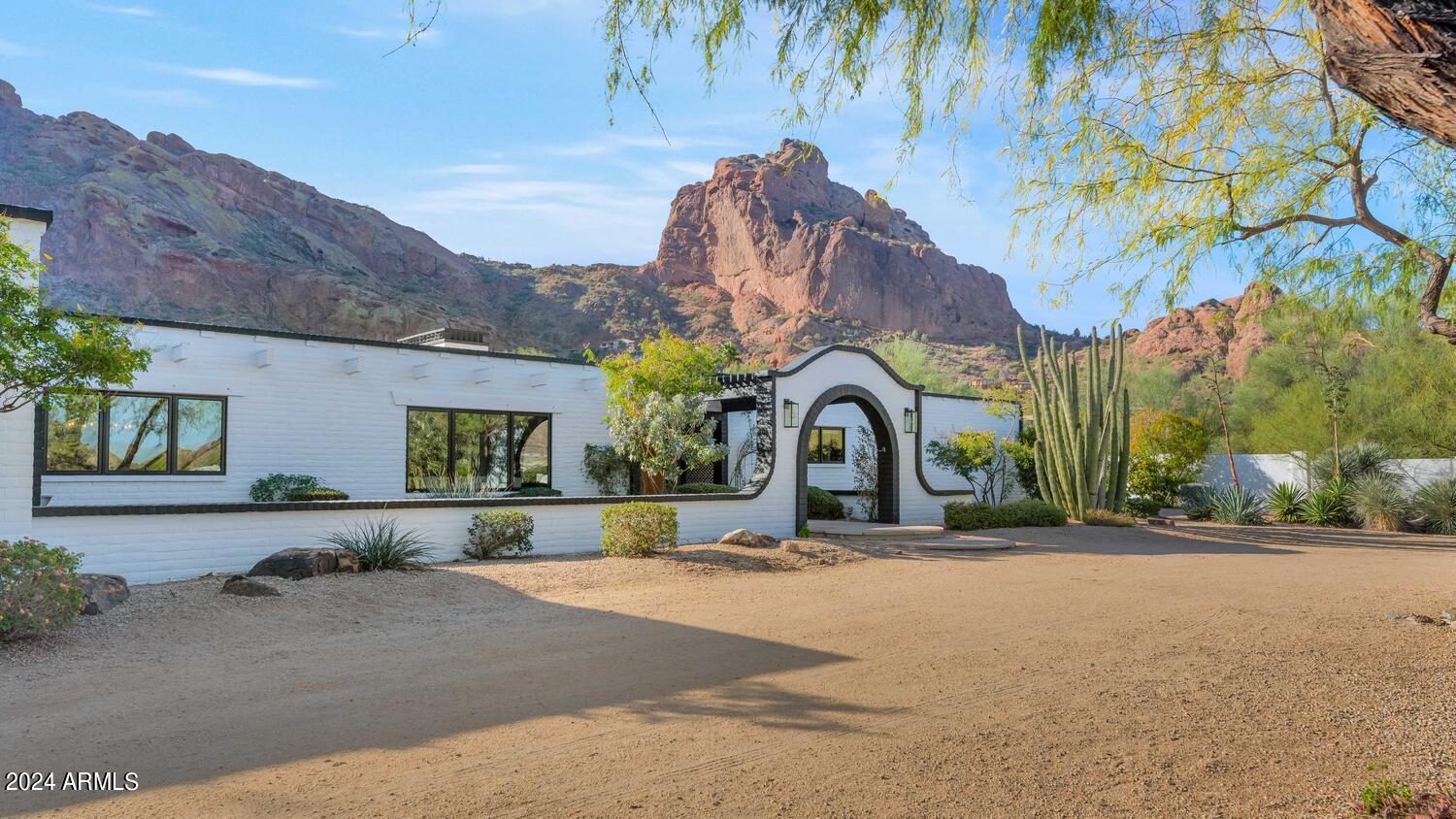 STONE CANYON EAST - Residential