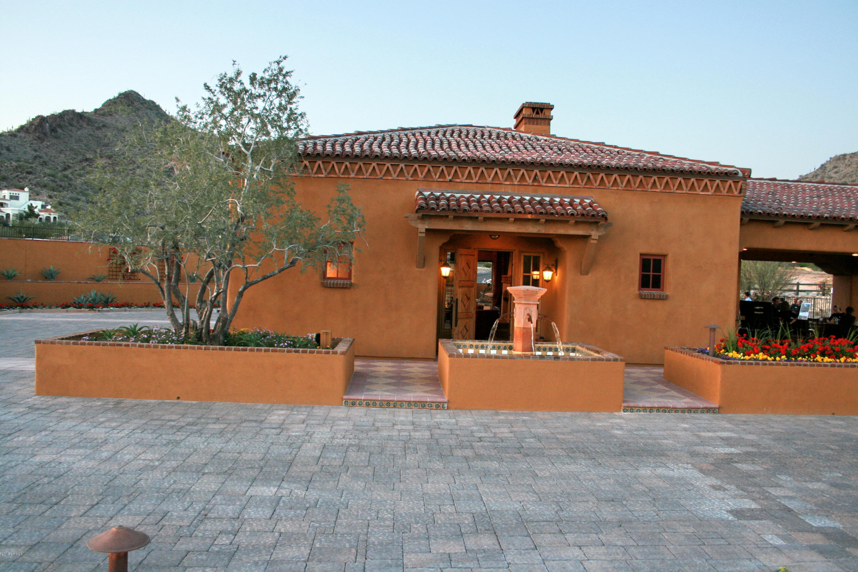 PARADISE RESERVE - Residential