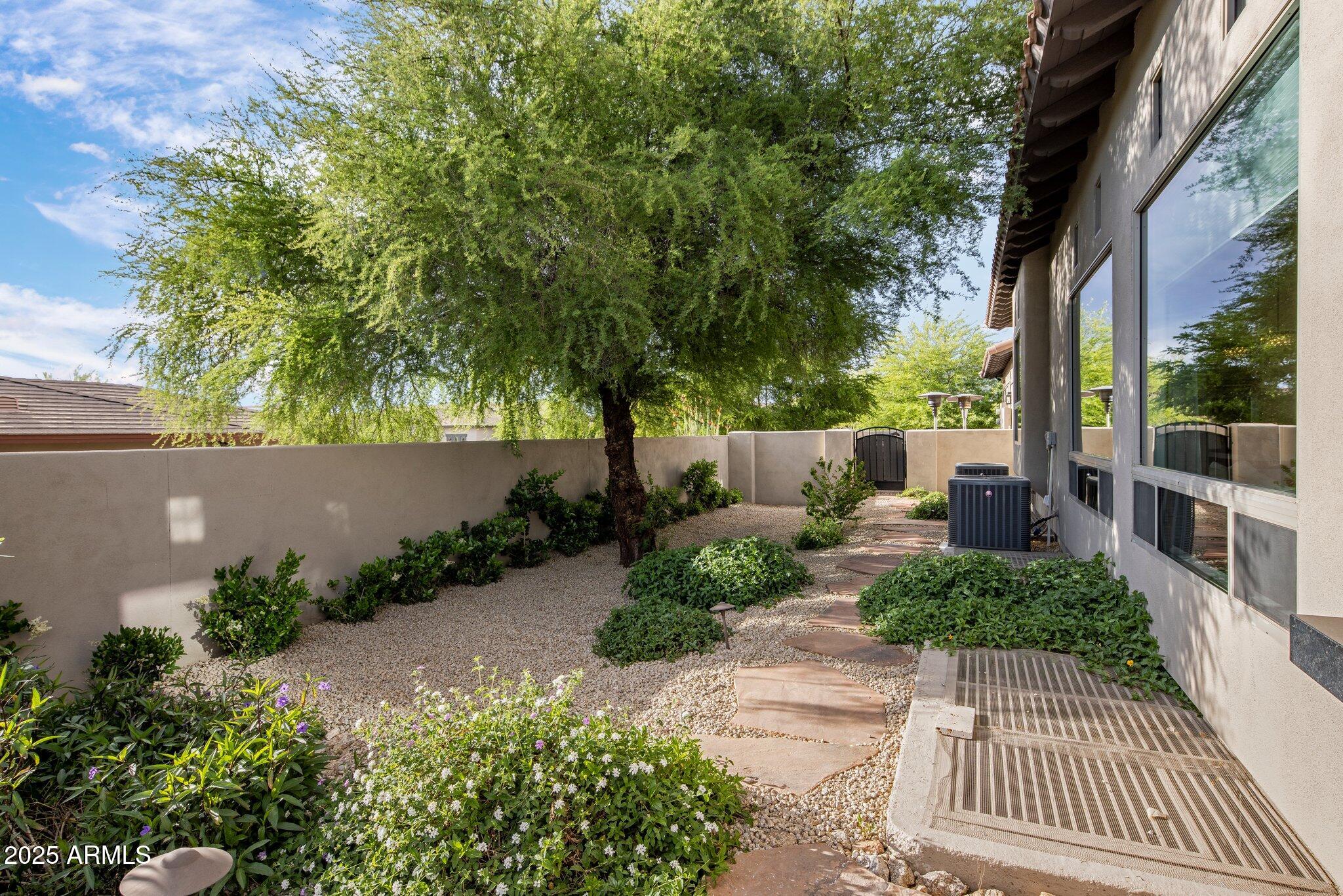 SANTUARIO - Residential
