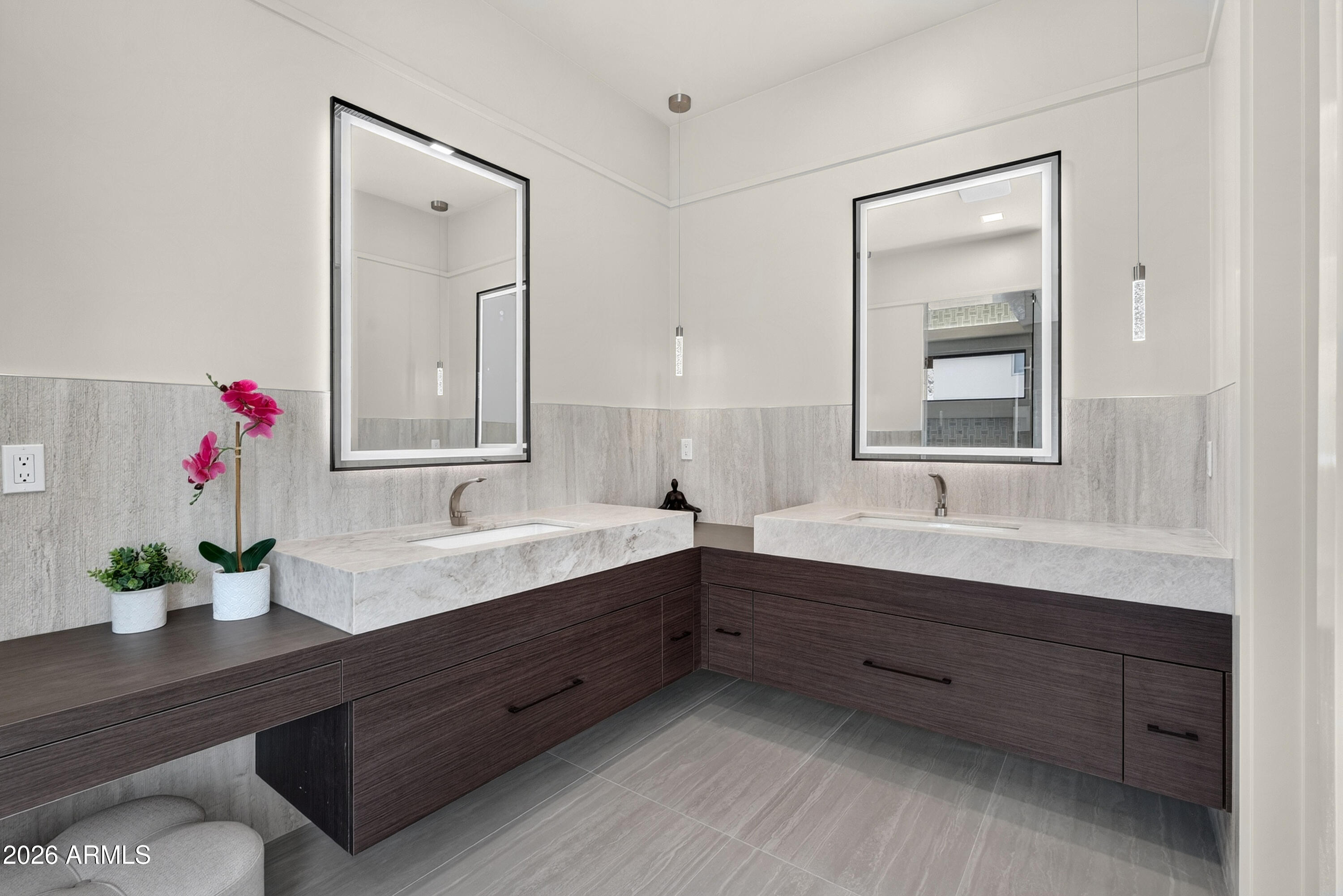 BILTMORE HIGHLANDS - Residential