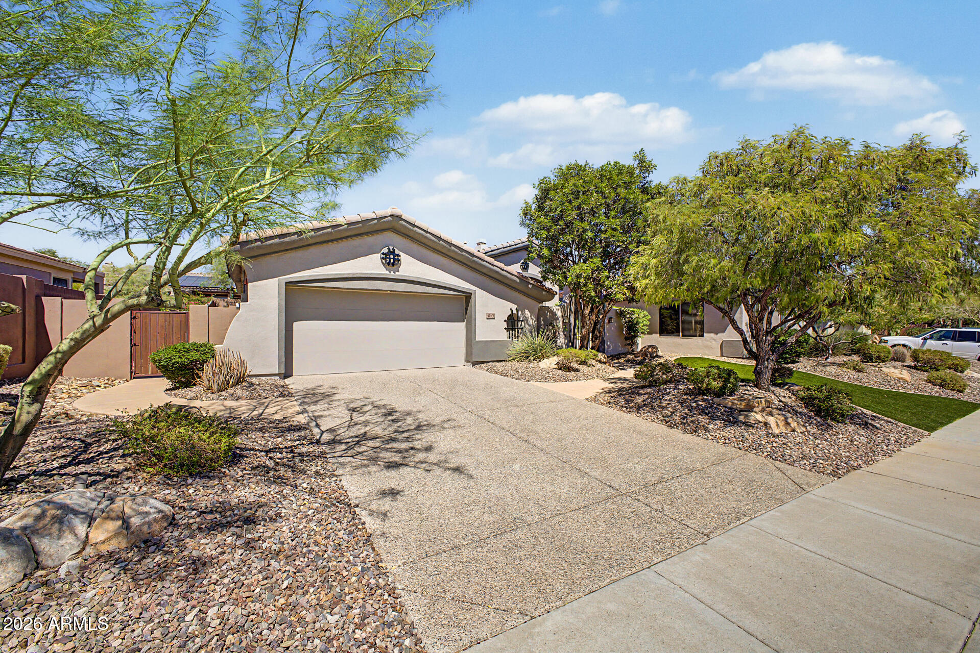 ANTHEM COUNTRY CLUB - Residential