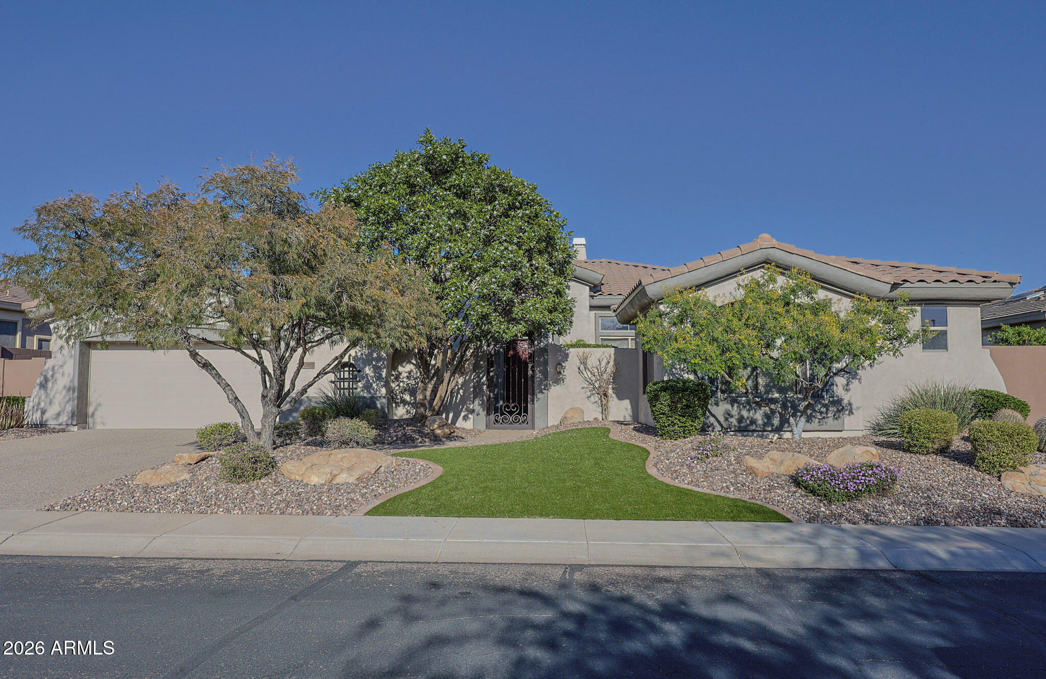 ANTHEM COUNTRY CLUB - Residential