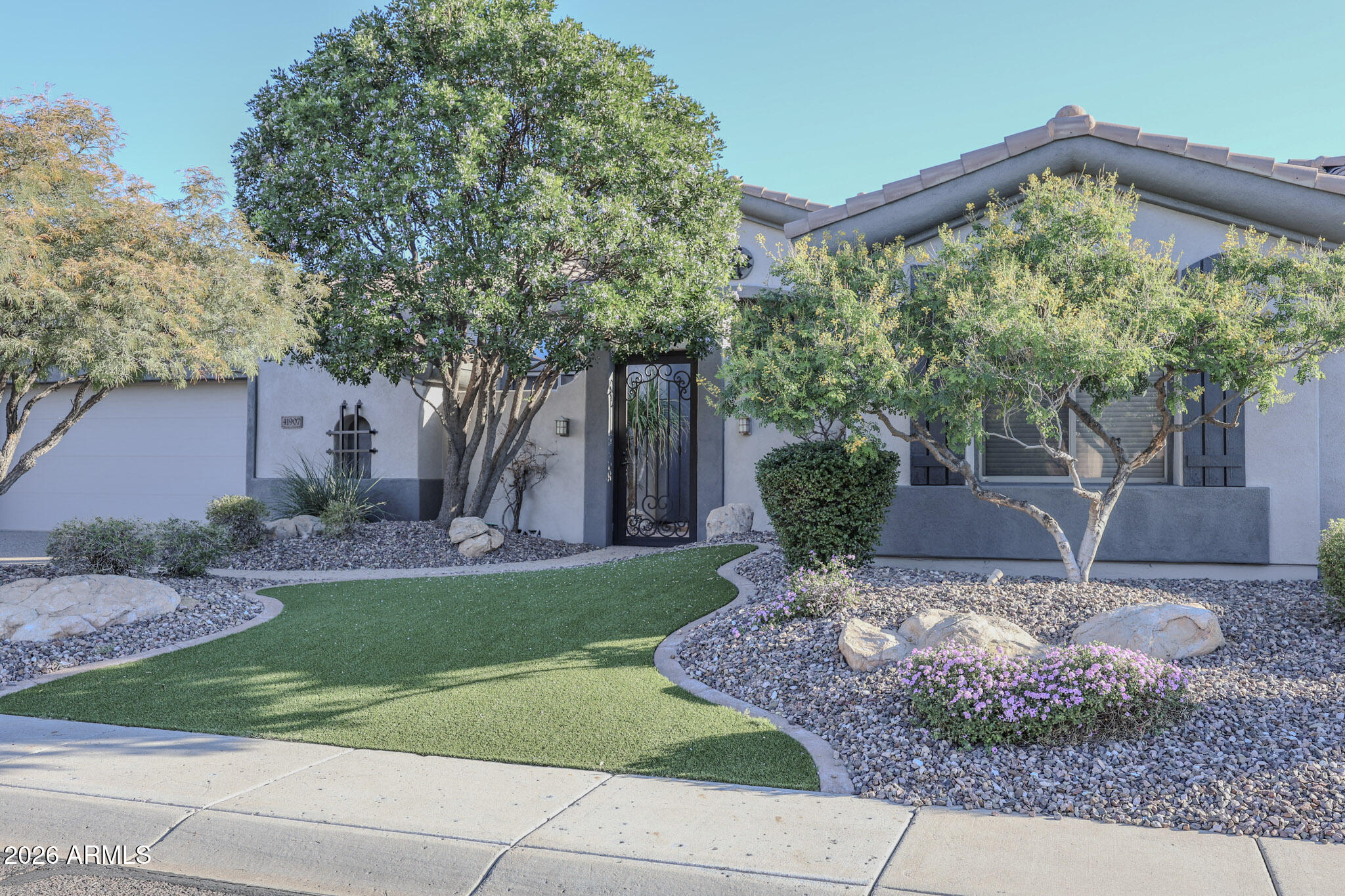 ANTHEM COUNTRY CLUB - Residential