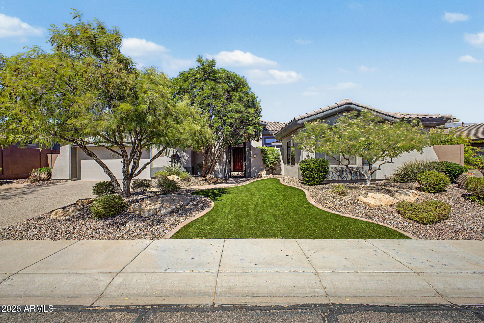 ANTHEM COUNTRY CLUB - Residential