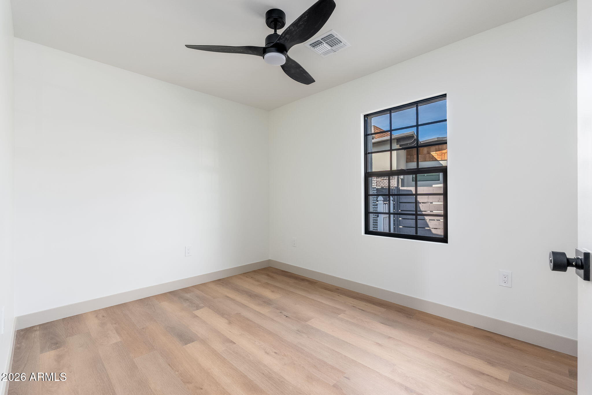 WINDSOR SQUARE BLOCK 2 LOTS 1 THRU 31 - Residential