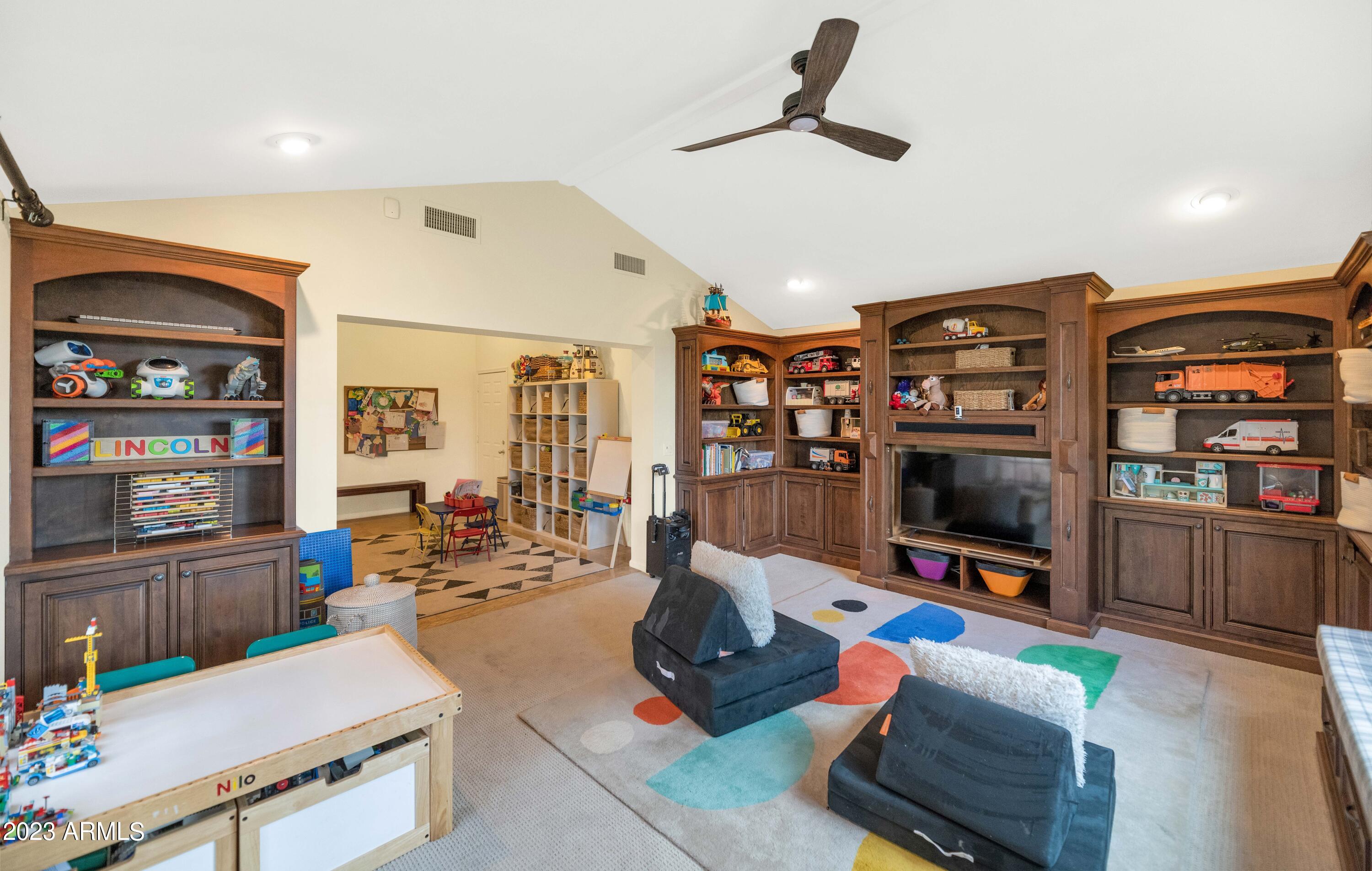 DEL RAY ESTATES 2 - Residential