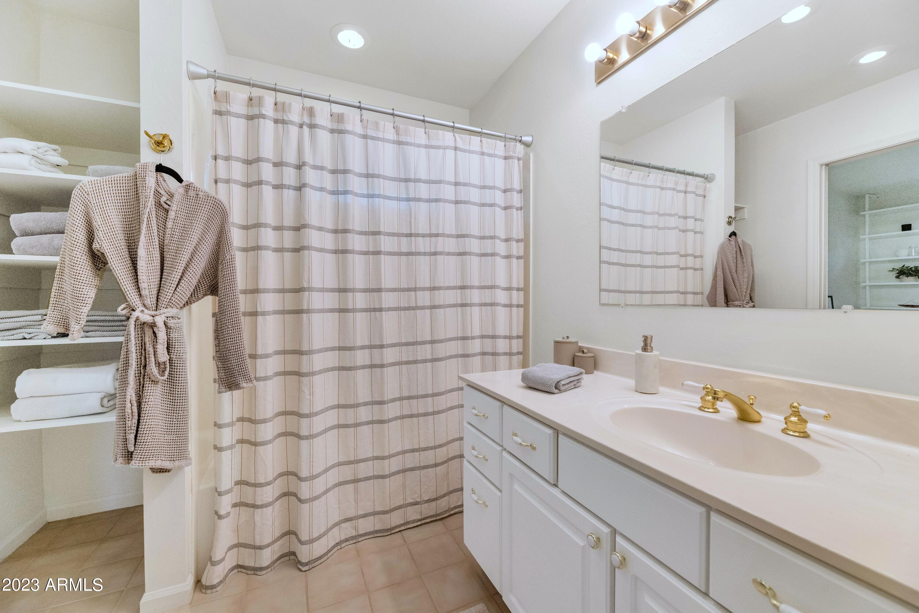 DEL RAY ESTATES 2 - Residential