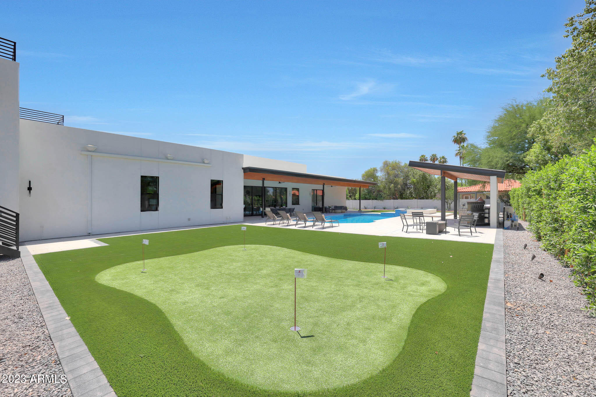 CACTUS VILLAS - Residential