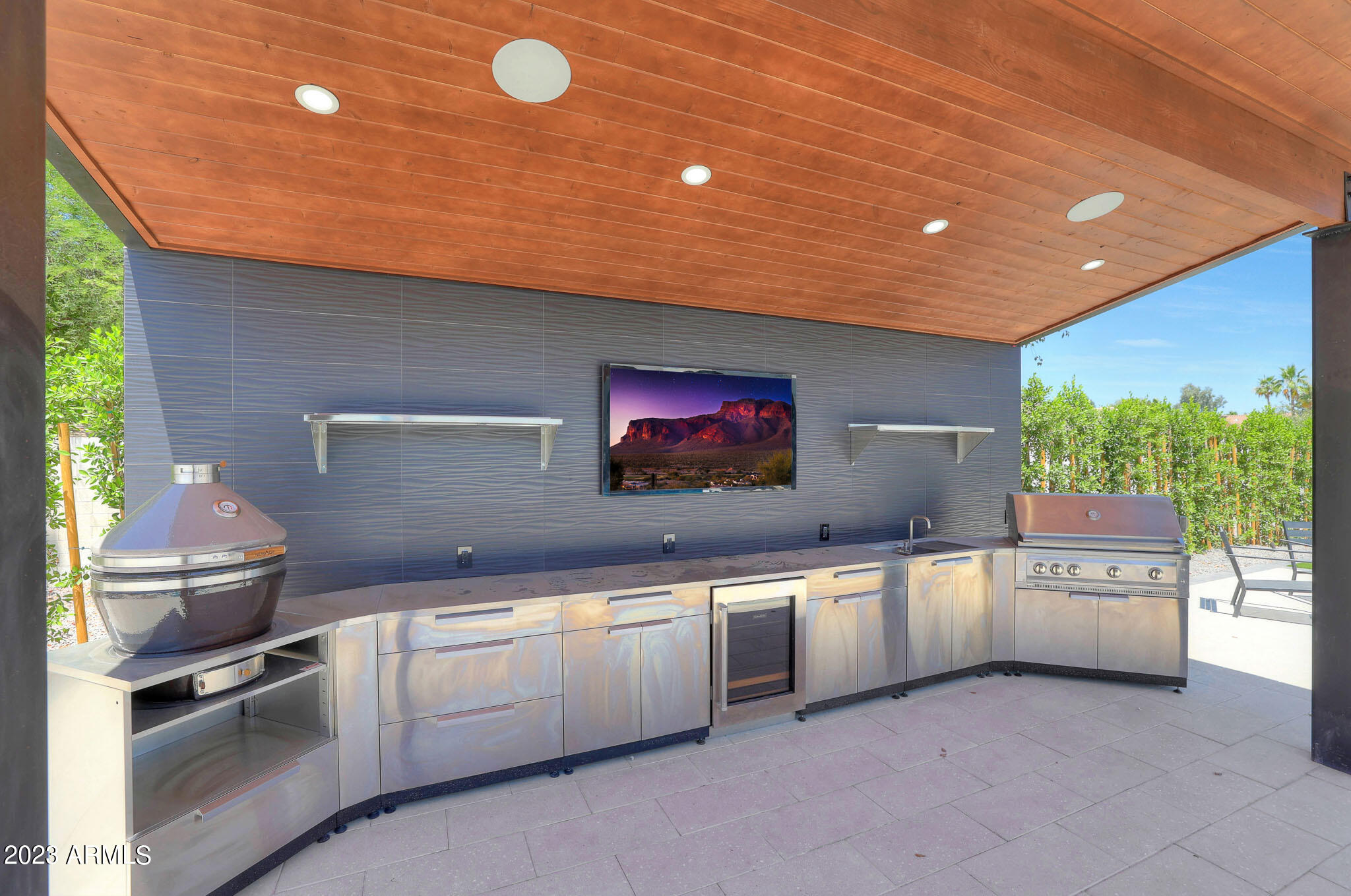 CACTUS VILLAS - Residential