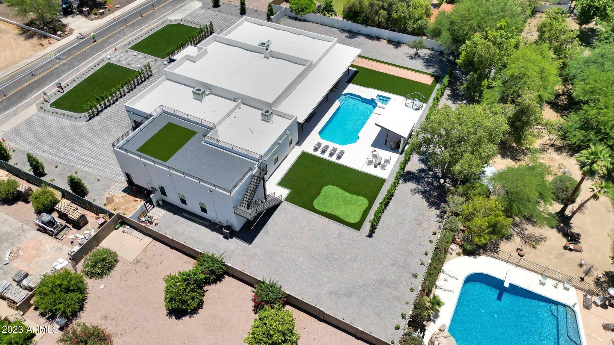 CACTUS VILLAS - Residential