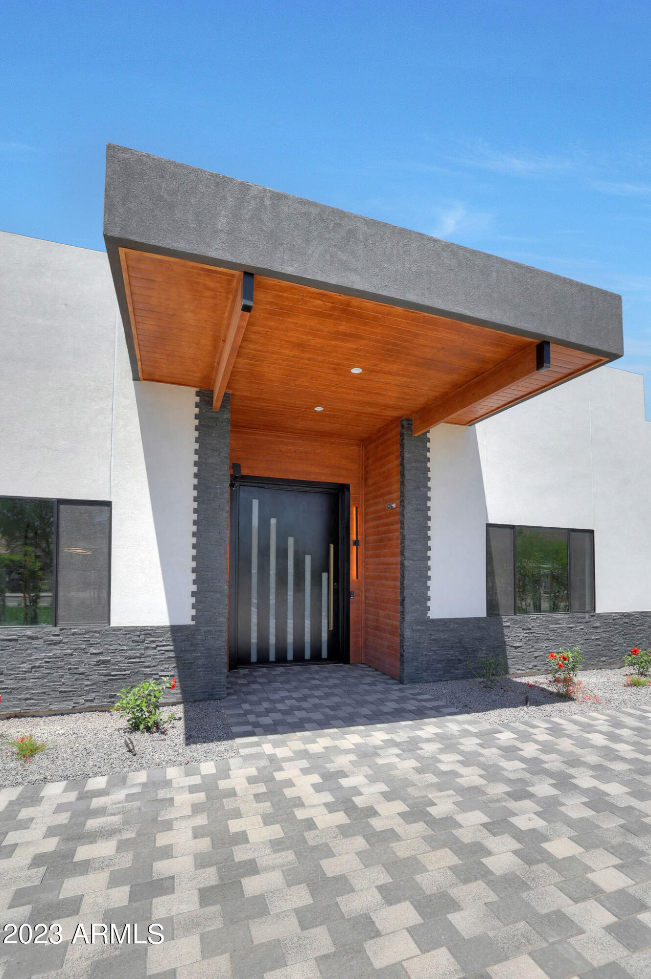 CACTUS VILLAS - Residential
