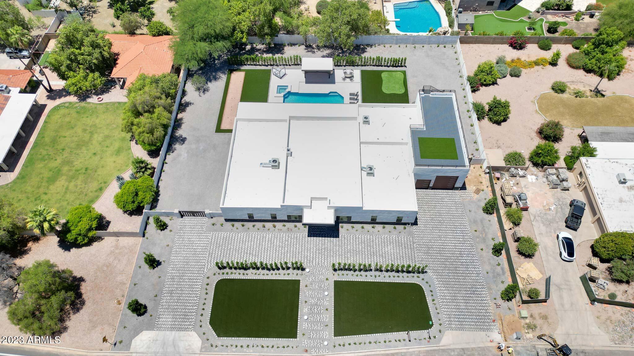 CACTUS VILLAS - Residential
