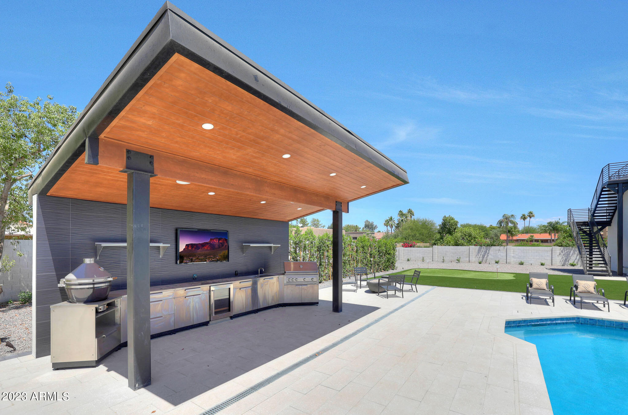 CACTUS VILLAS - Residential