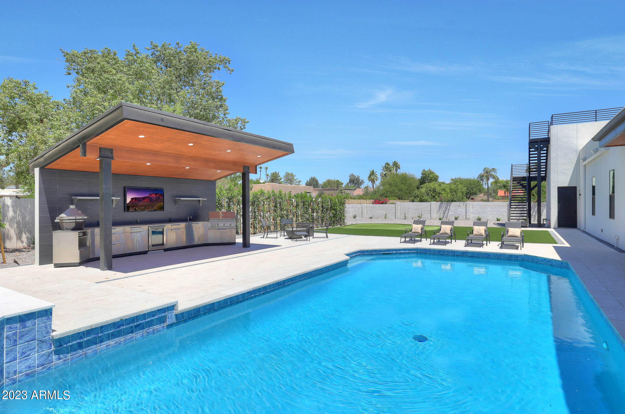 CACTUS VILLAS - Residential