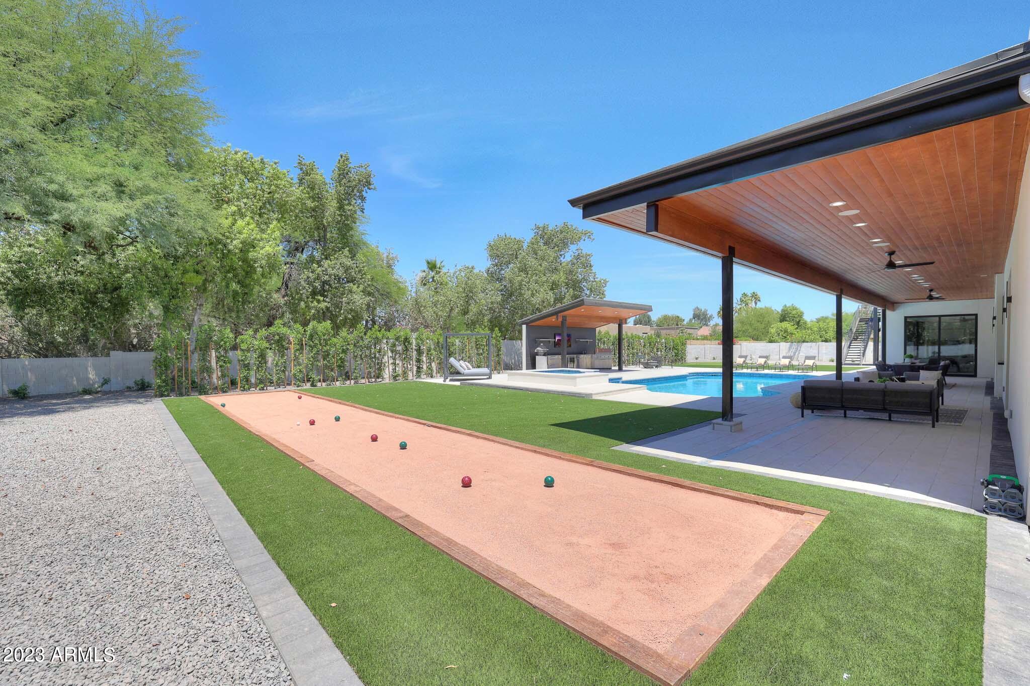 CACTUS VILLAS - Residential