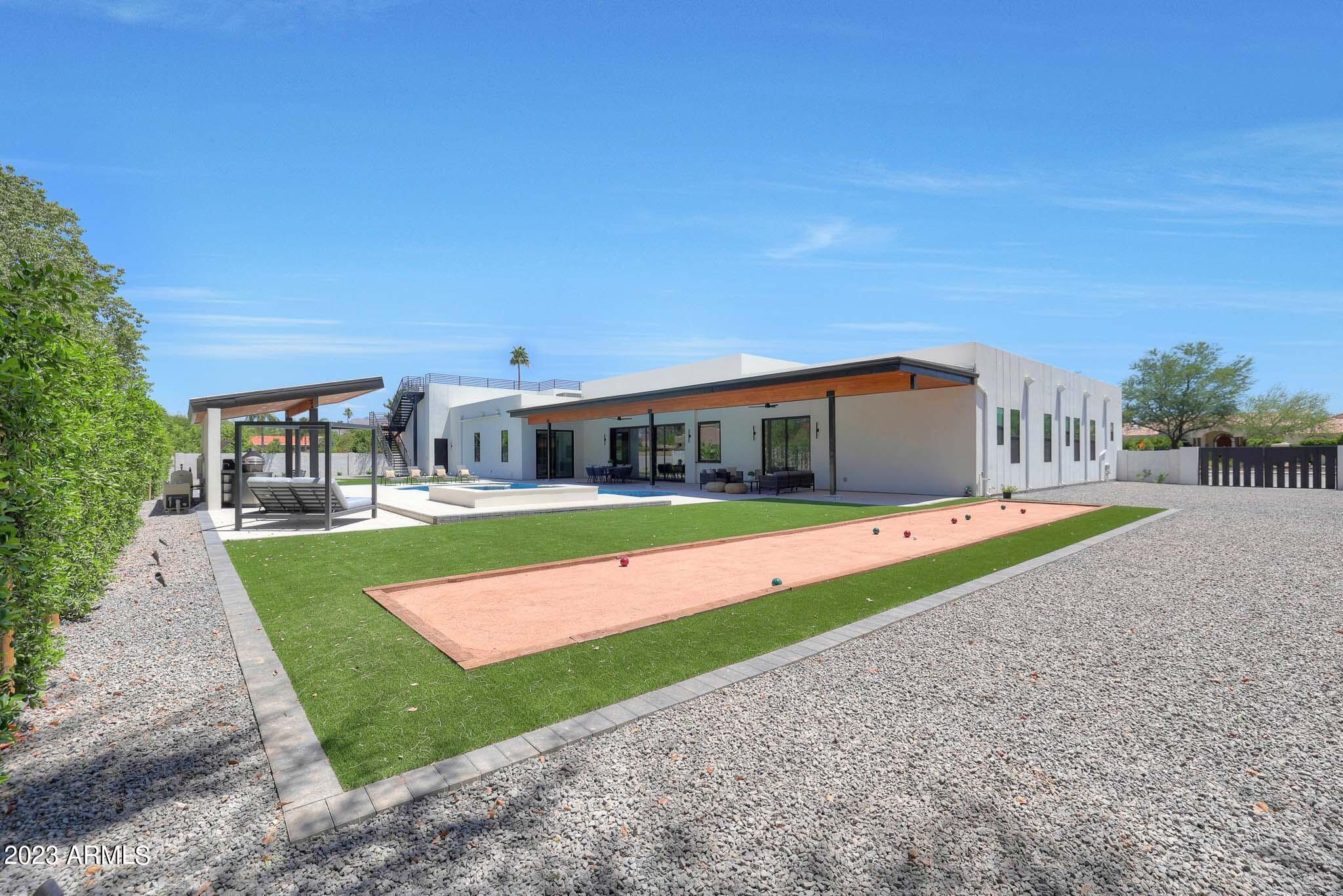 CACTUS VILLAS - Residential