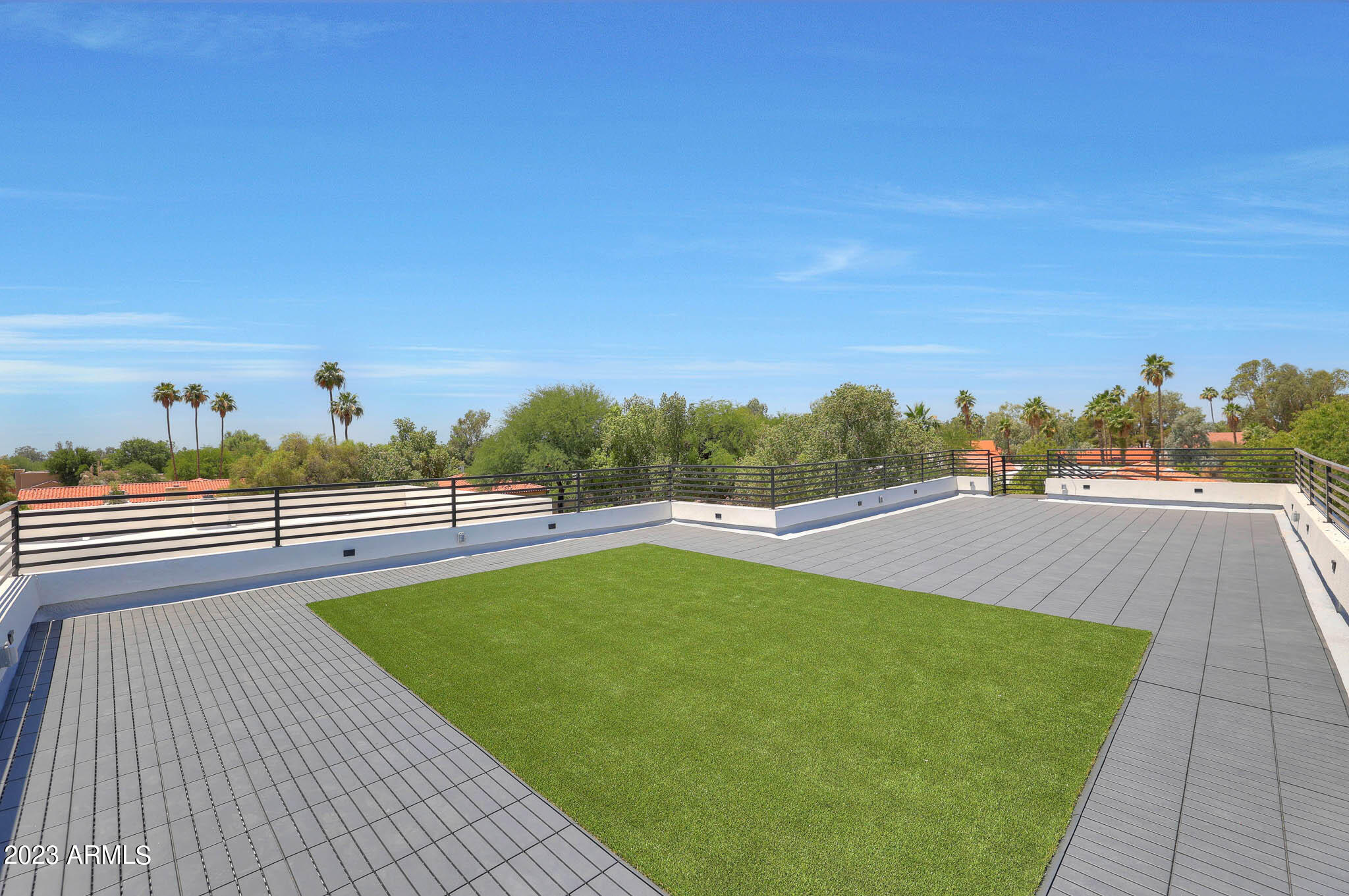 CACTUS VILLAS - Residential