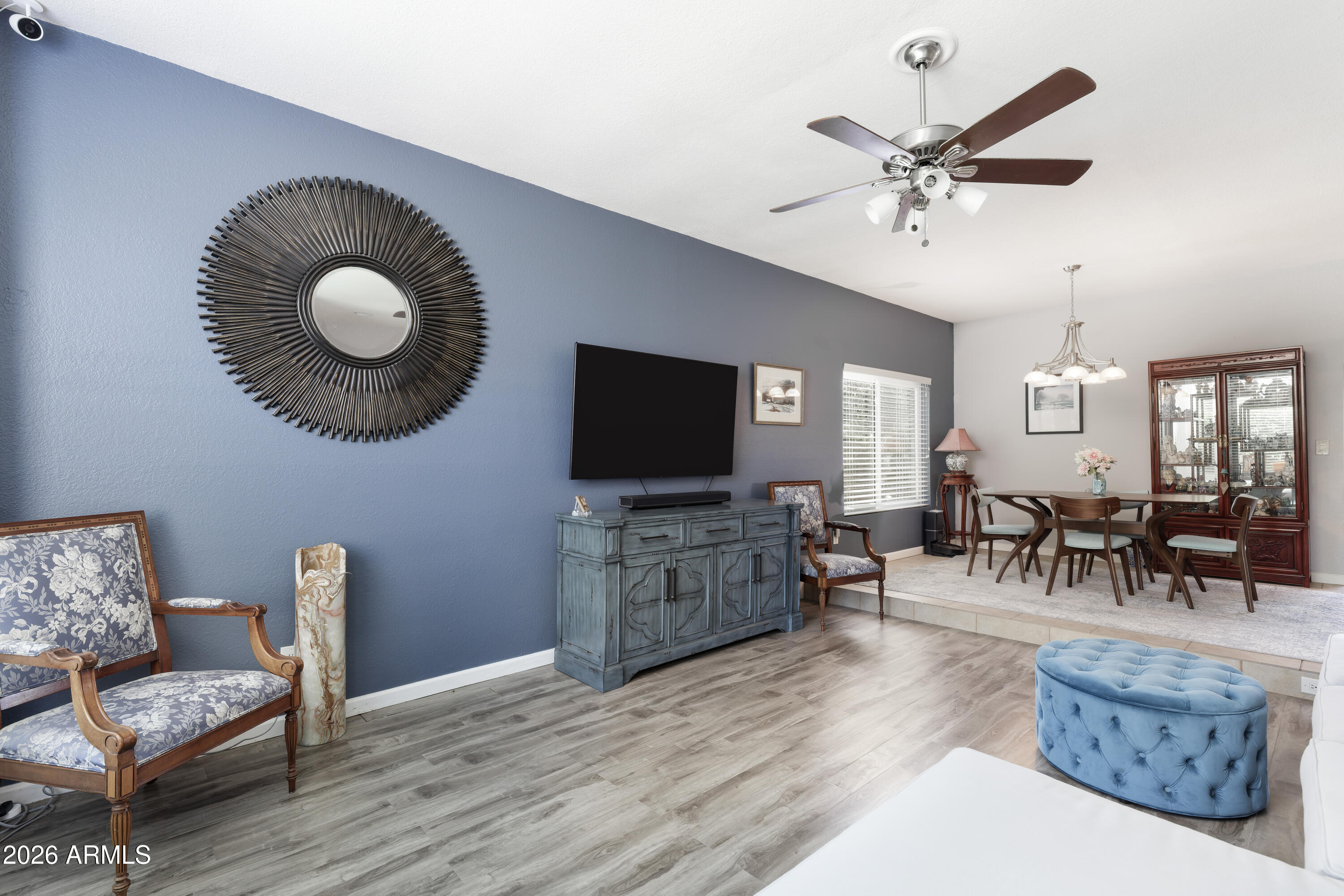 COUNTRY TRACE - Residential