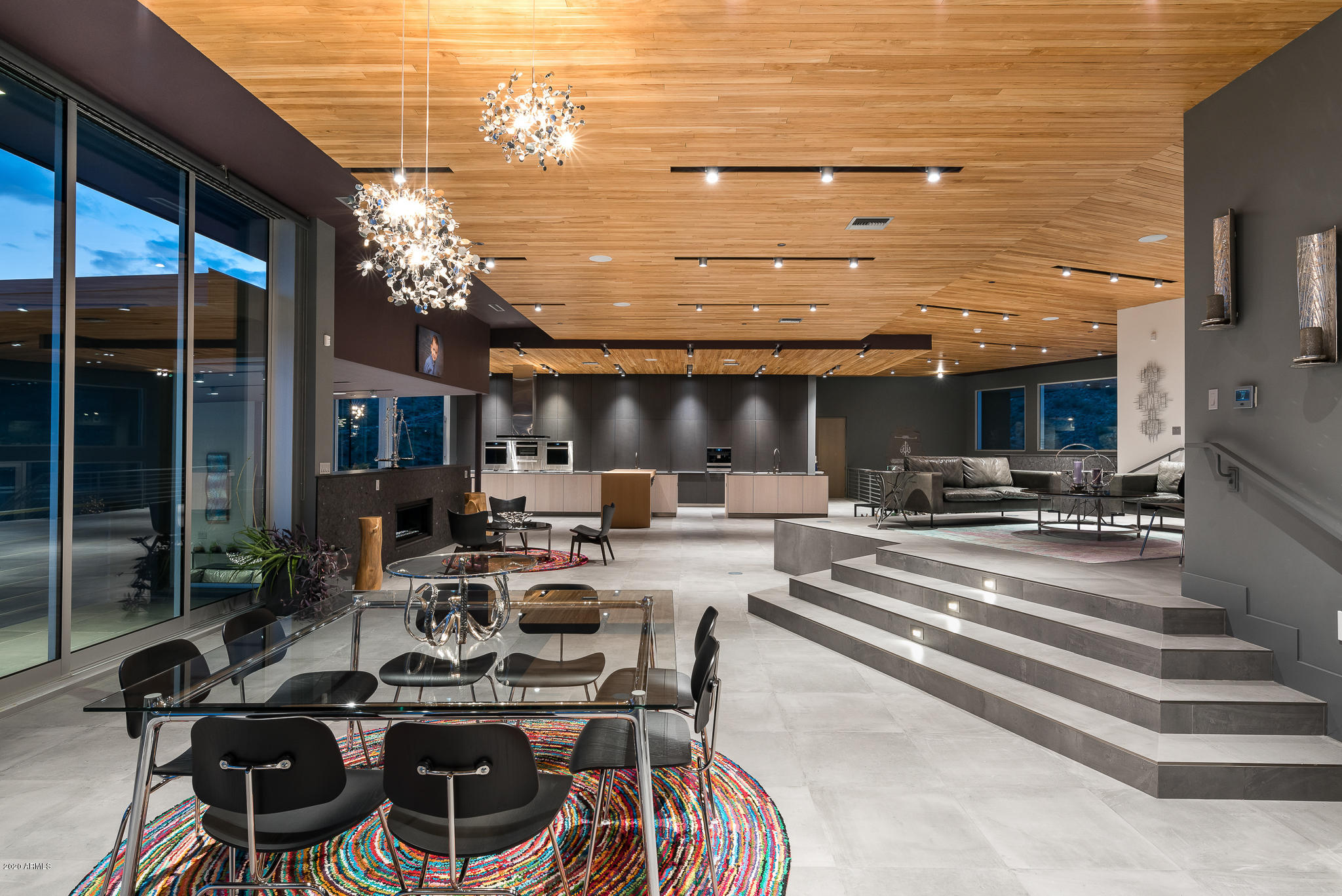 EAGLES NEST - Residential
