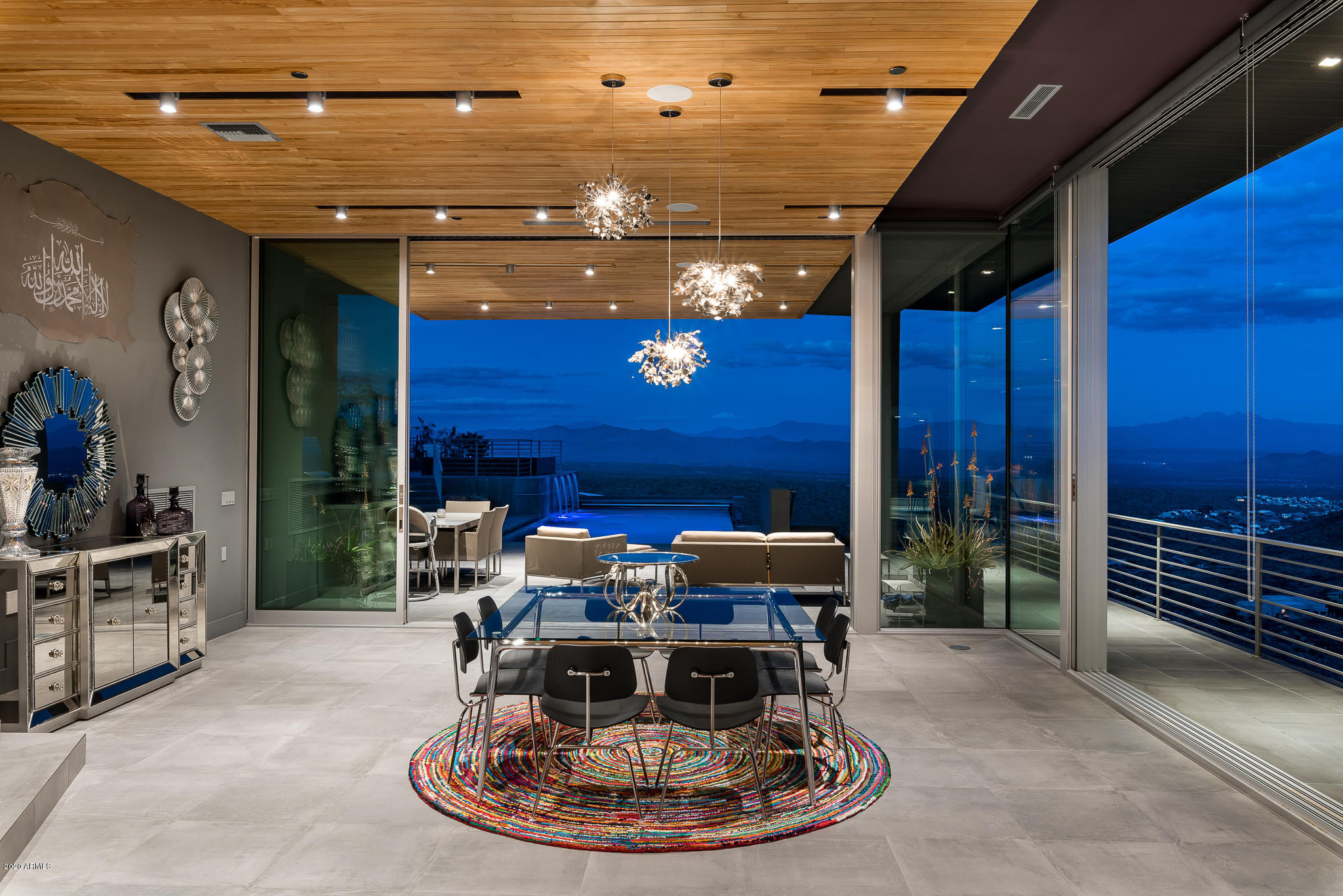 EAGLES NEST - Residential
