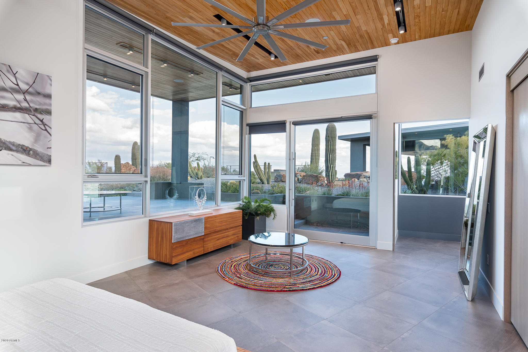 EAGLES NEST - Residential
